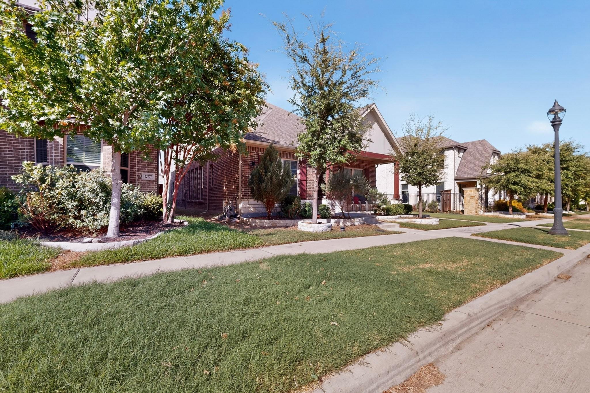 property viewer photo 2