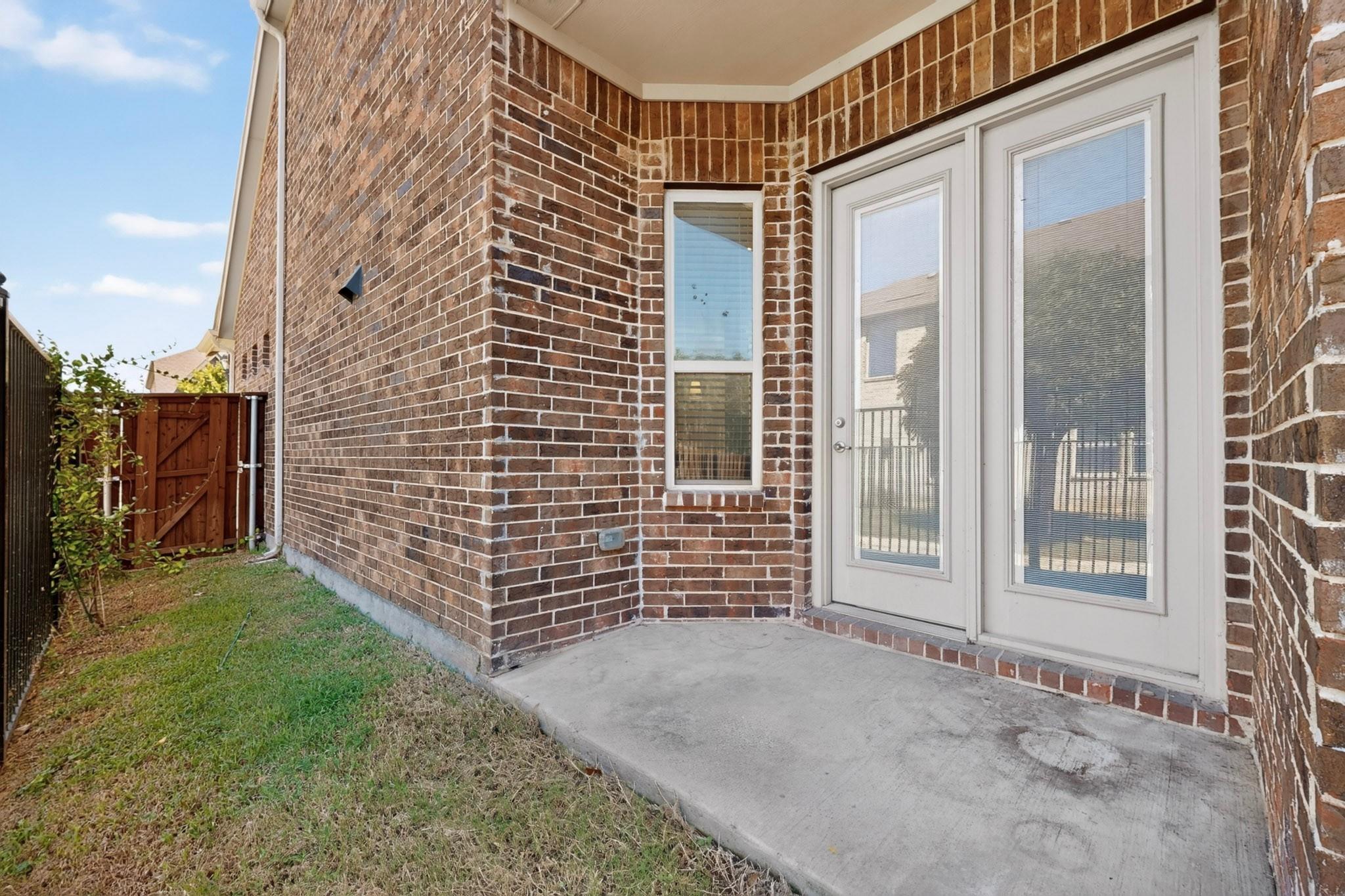 property viewer photo 36