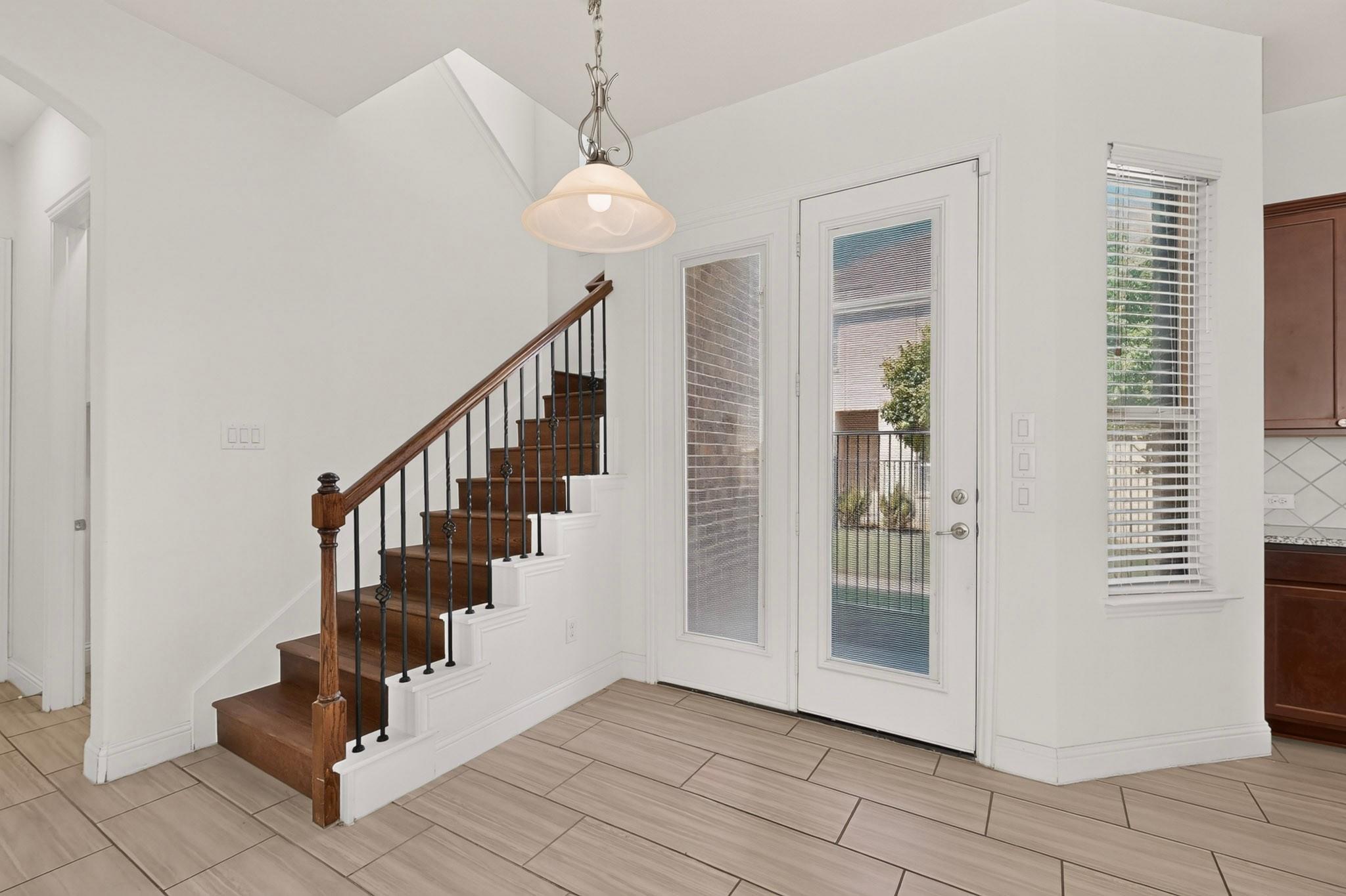 property viewer photo 6