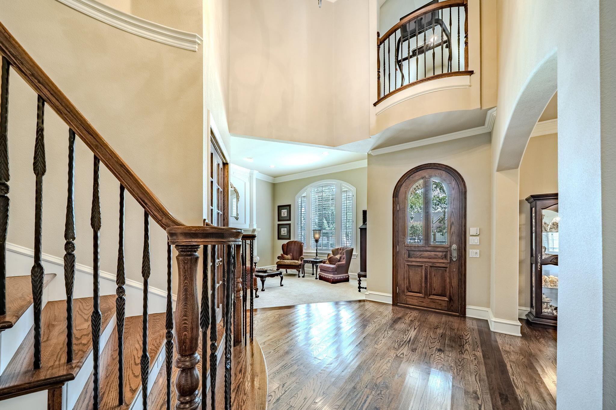main property photo 32