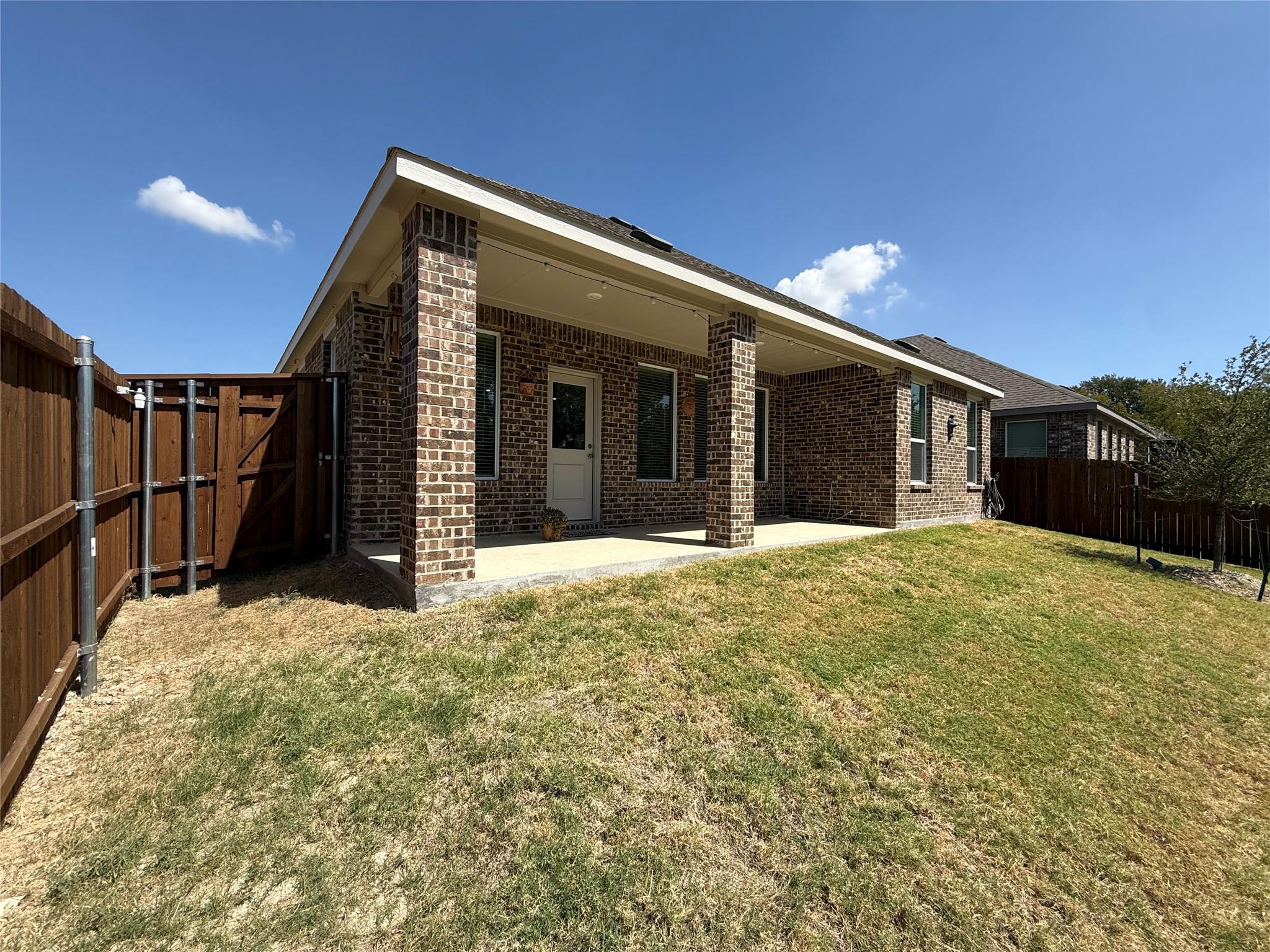 main property photo 21