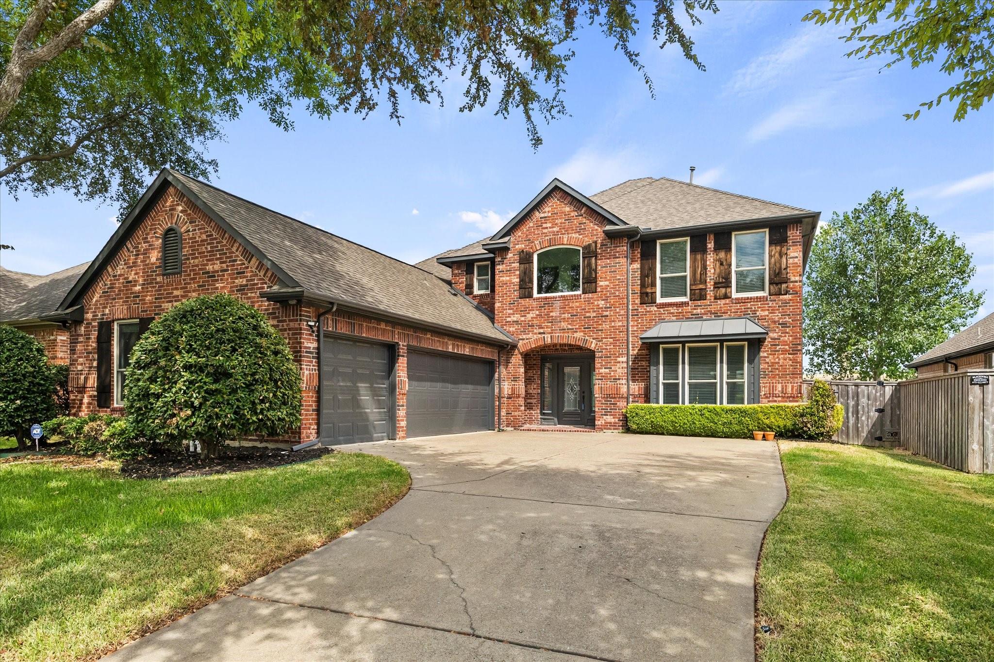 main property photo 2