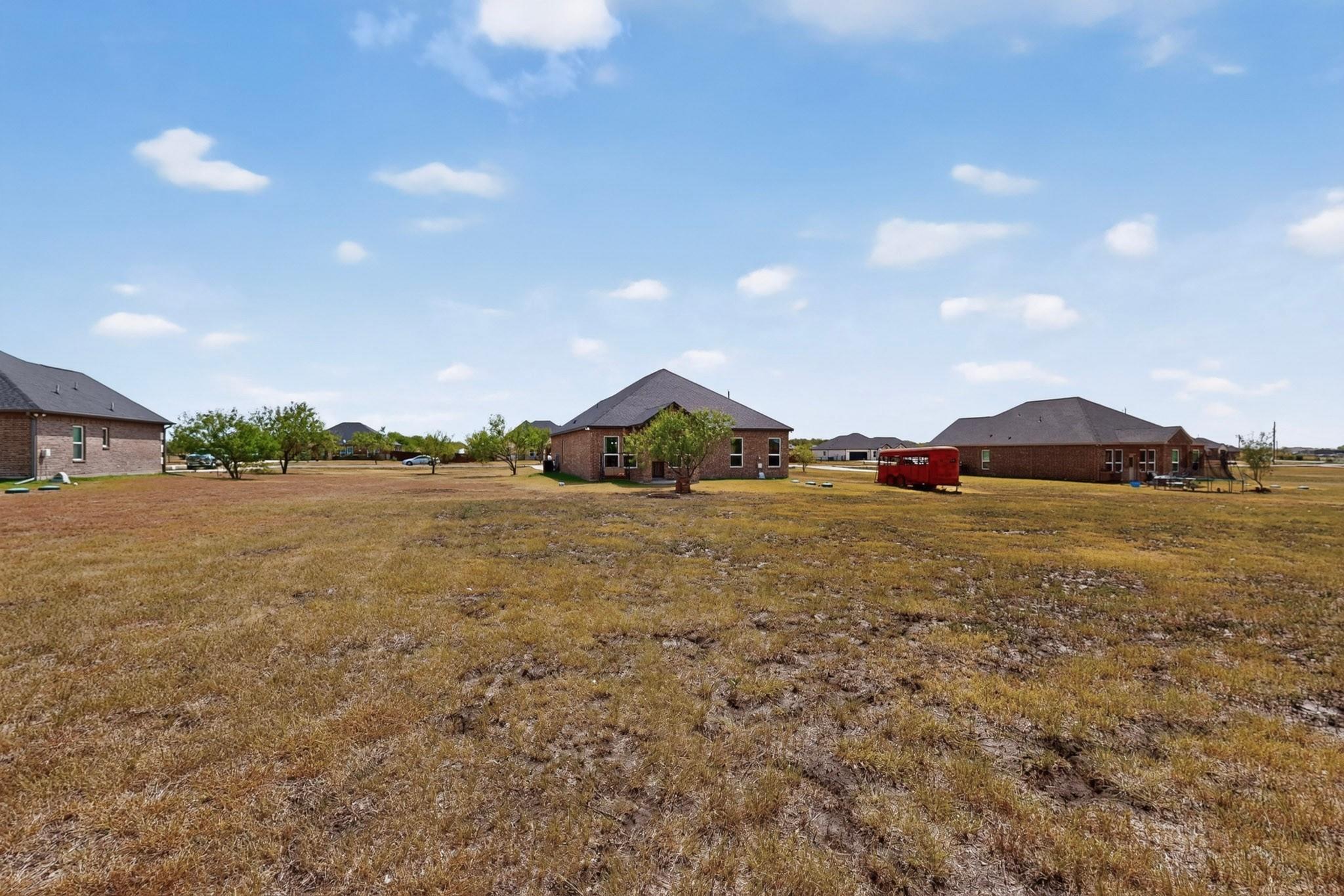 main property photo 21