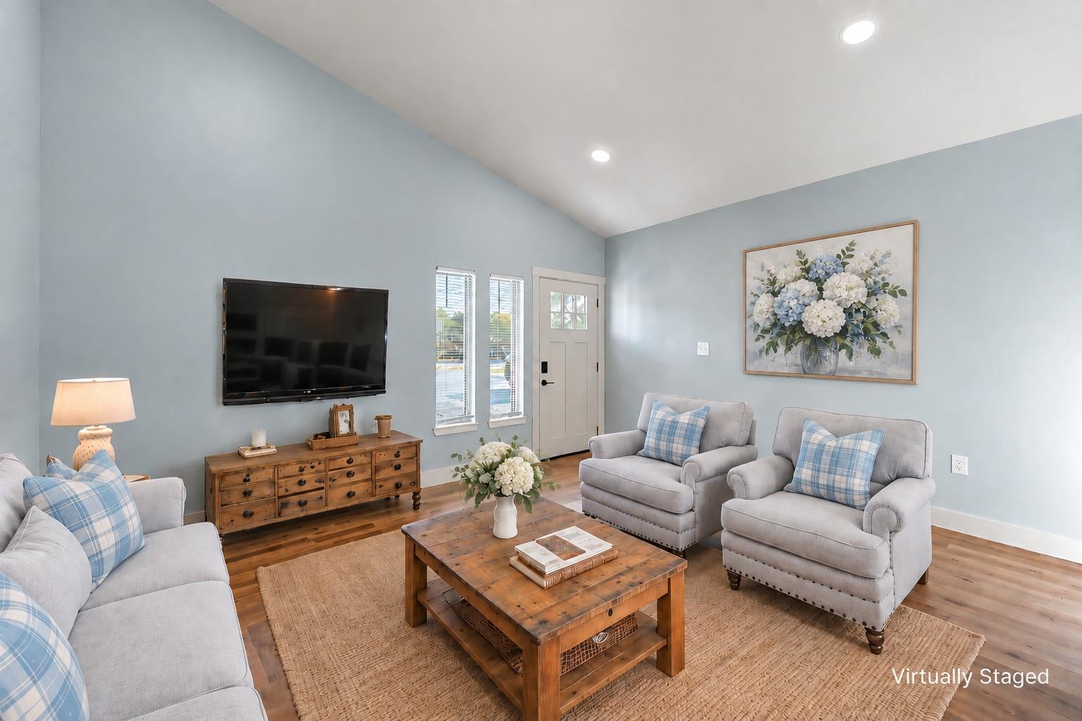 main property photo 3