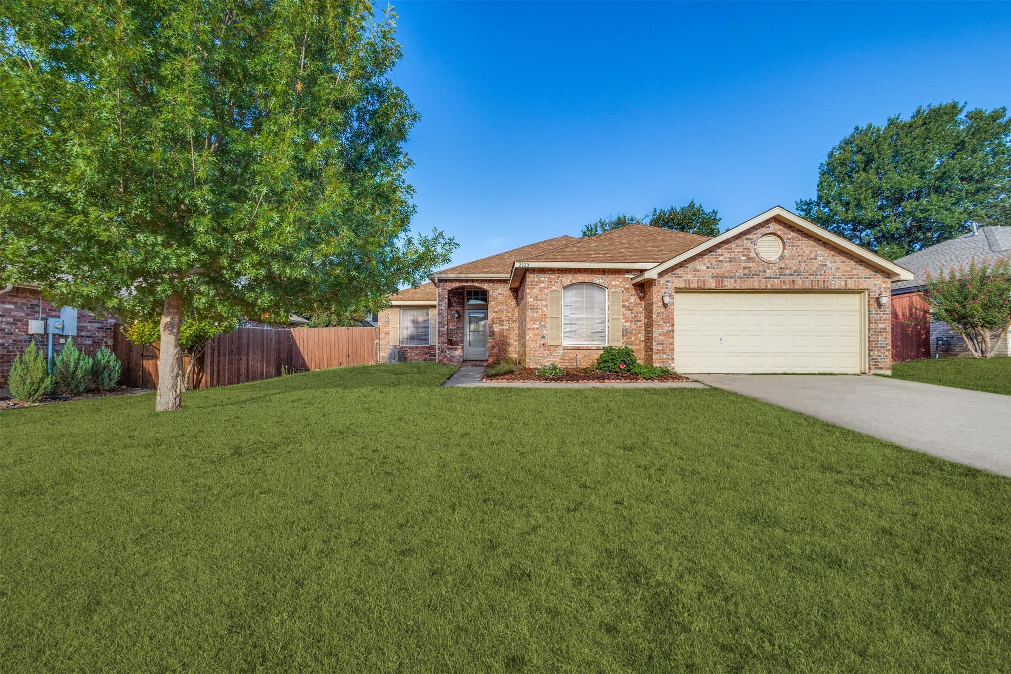 main property photo 1