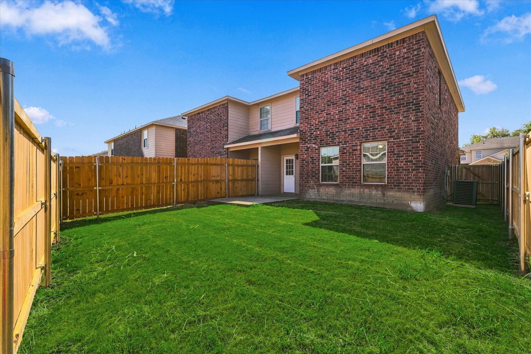 main property photo 33