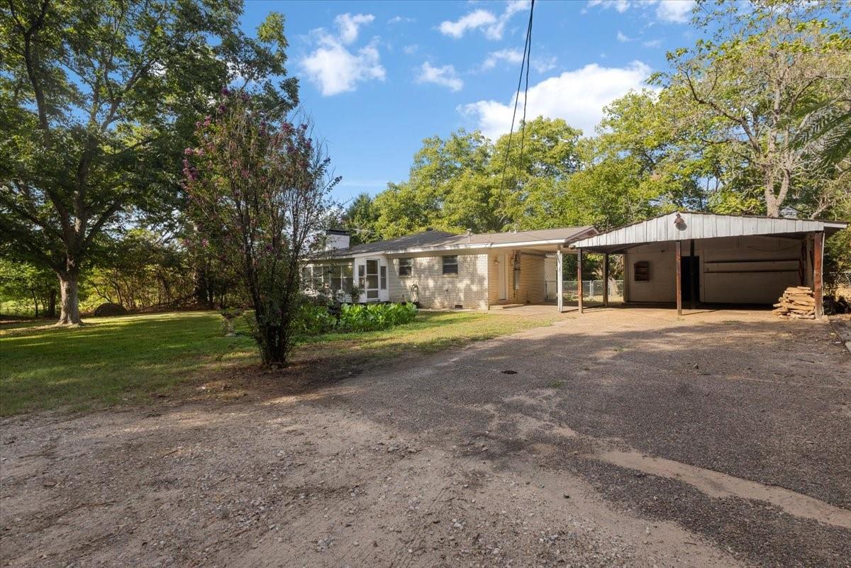 main property photo 29
