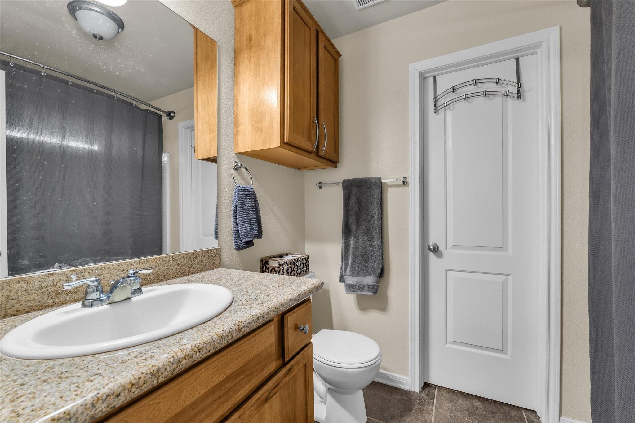 main property photo 18