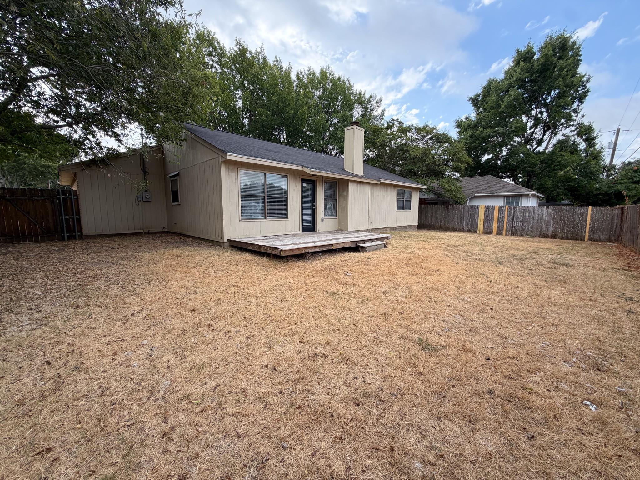 main property photo 15