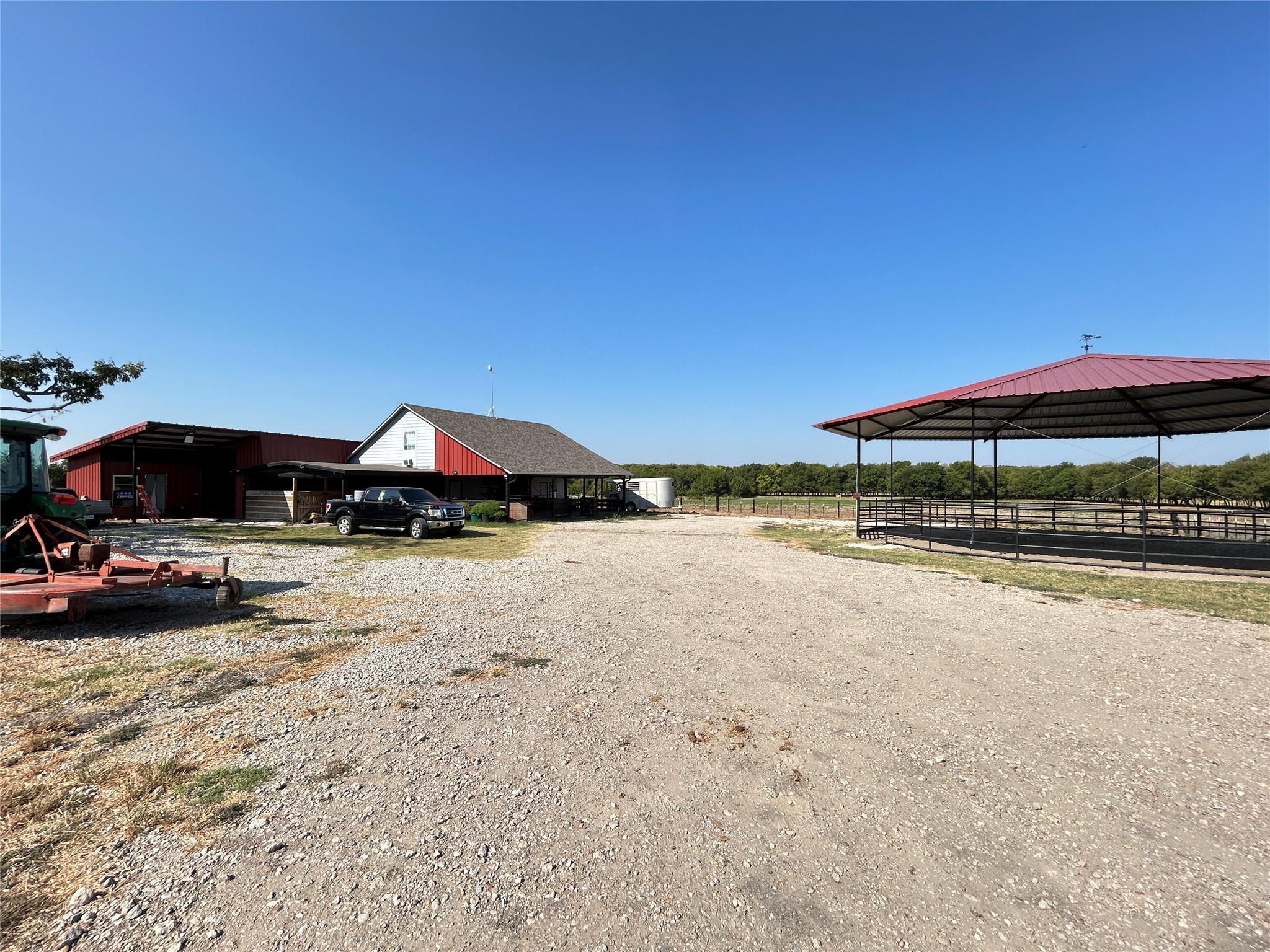 main property photo 34