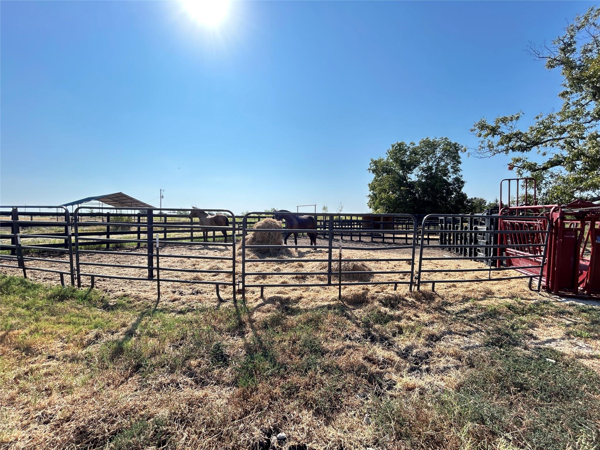 main property photo 35