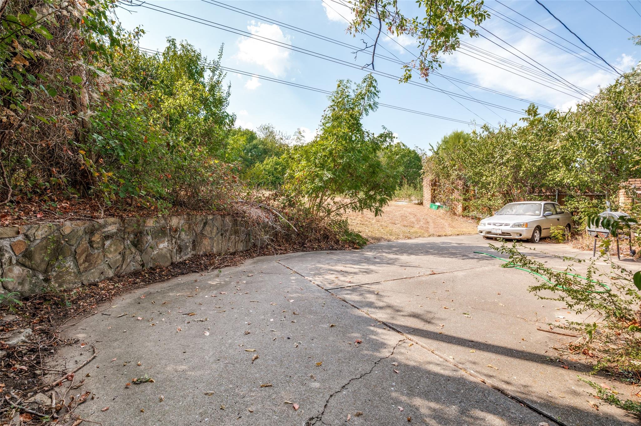 main property photo 21