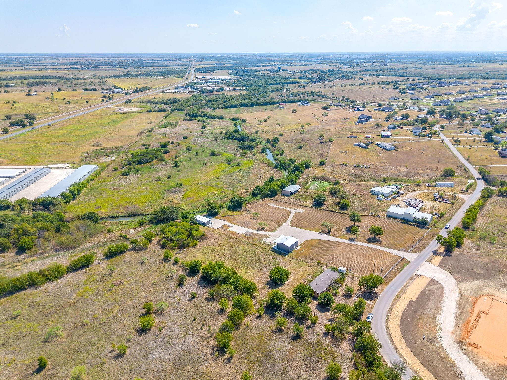 main property photo 35