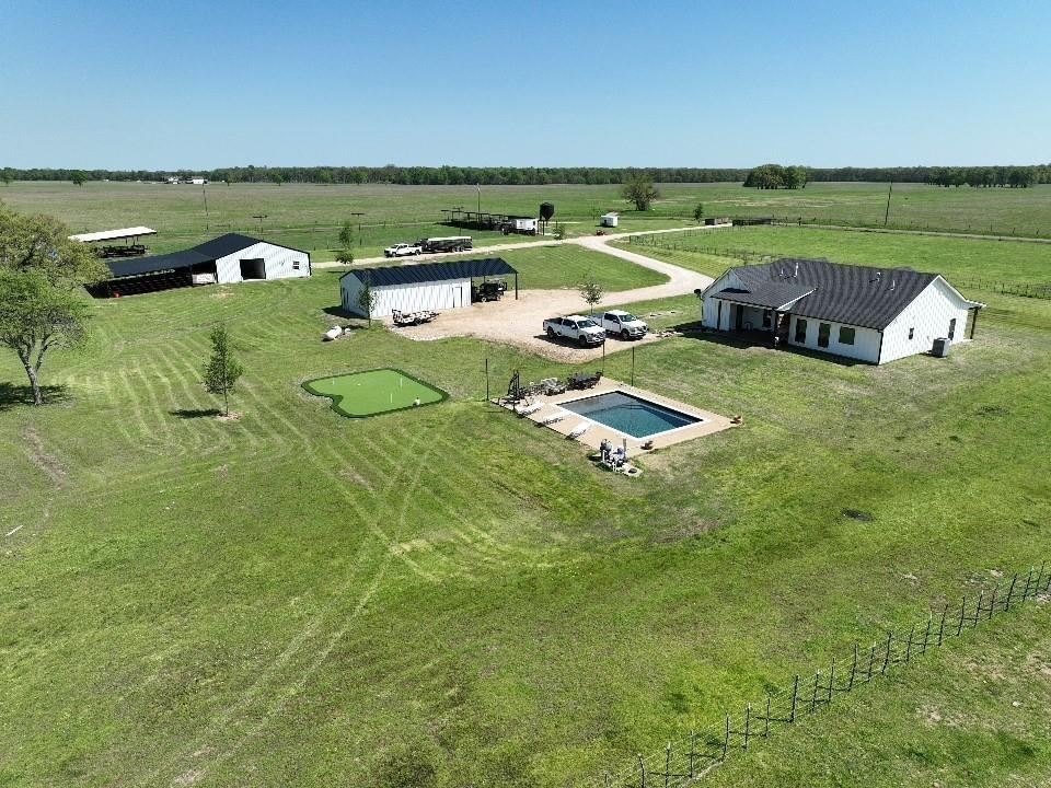 main property photo 27