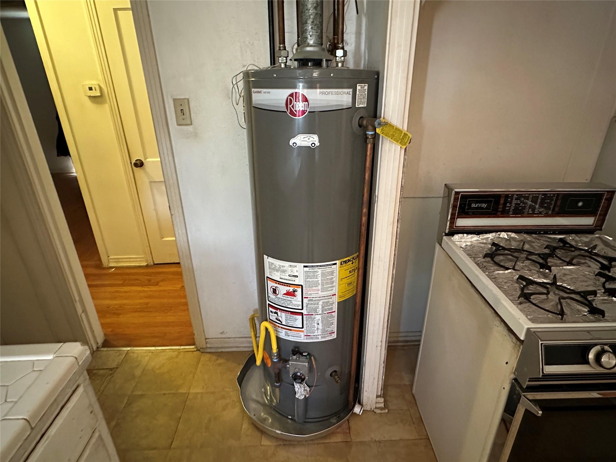 main property photo 26