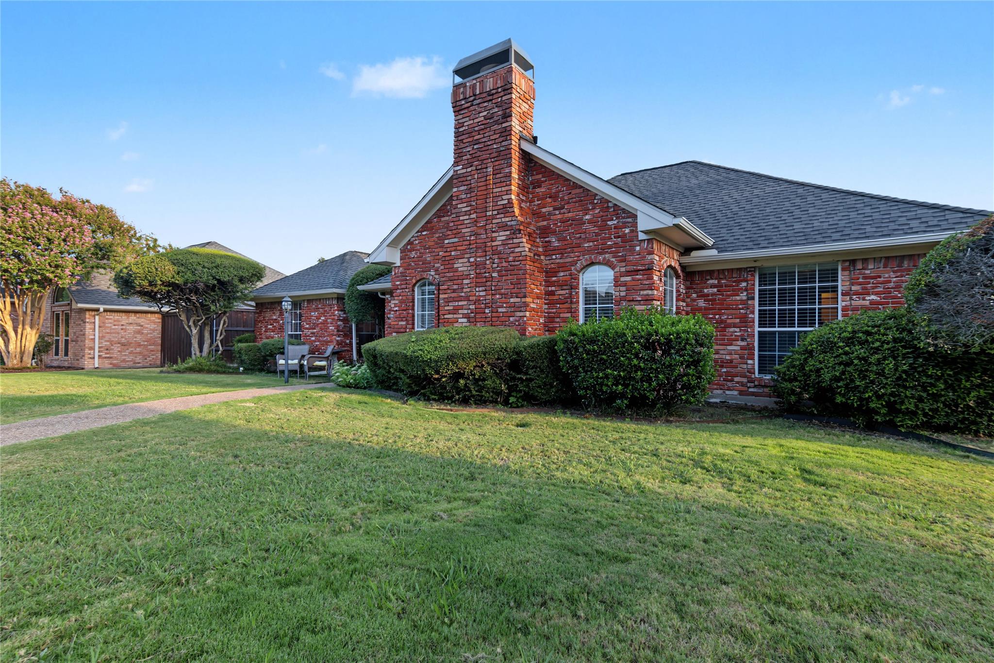 main property photo 1