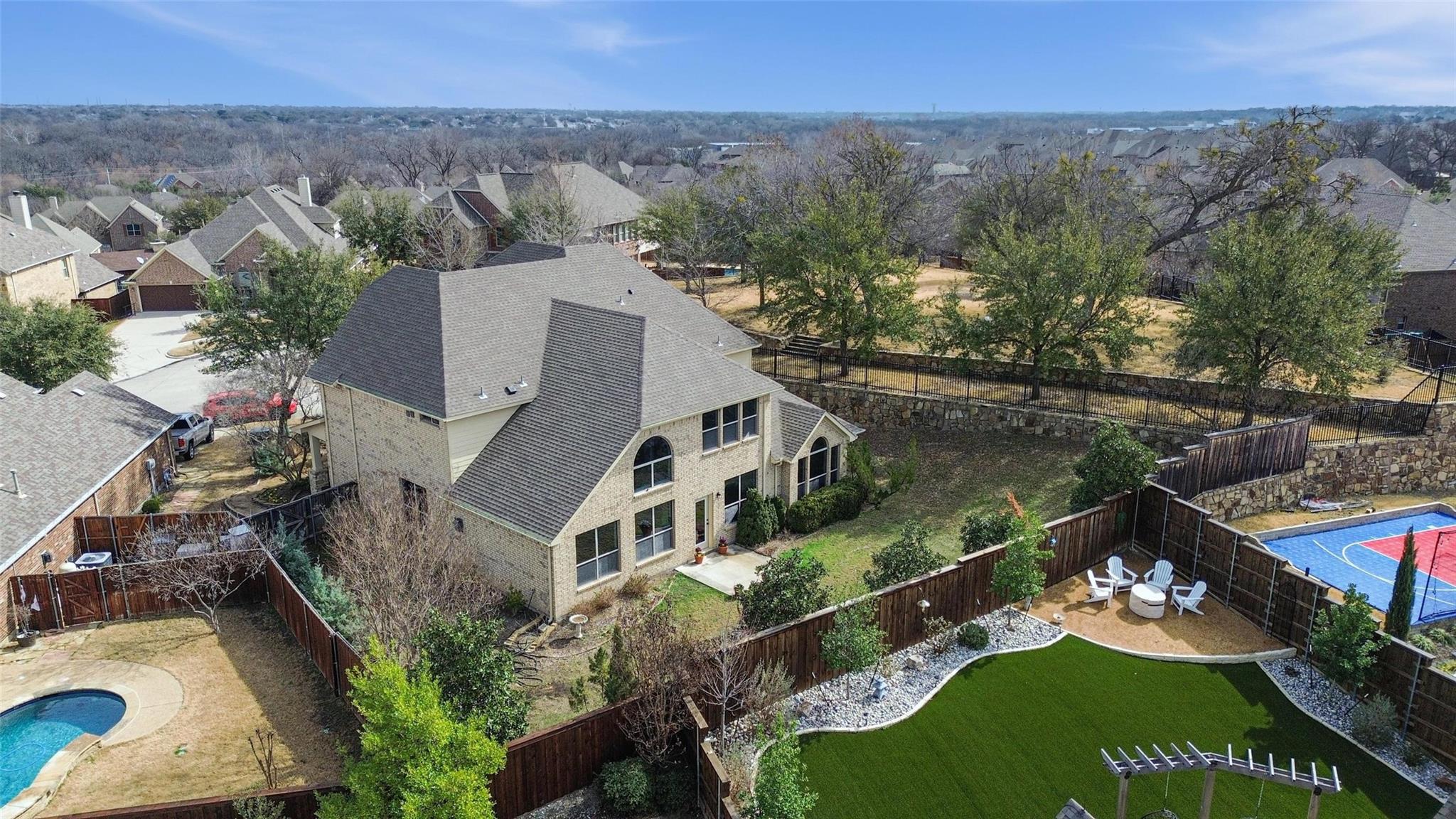 main property photo 22