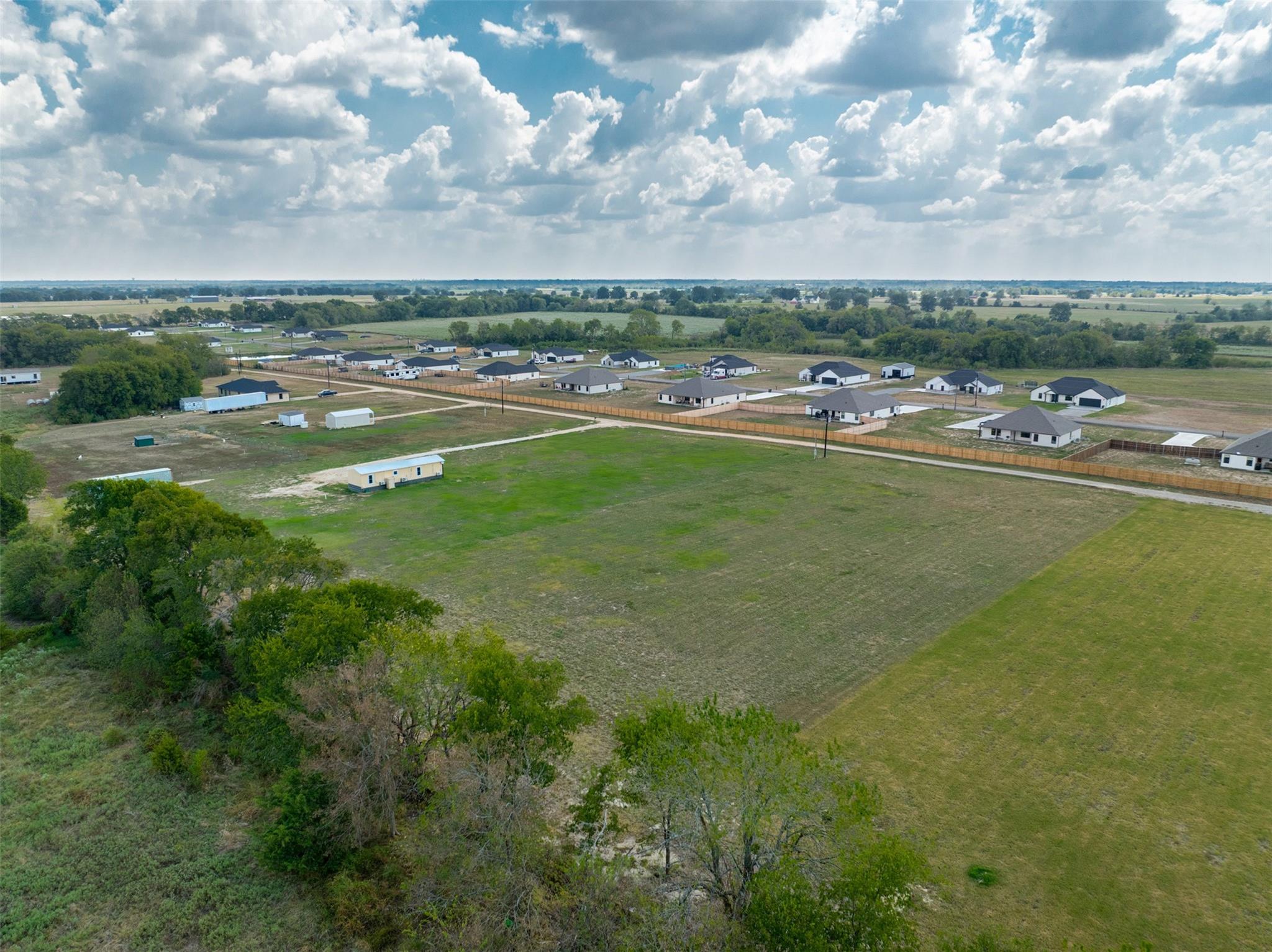 main property photo 17