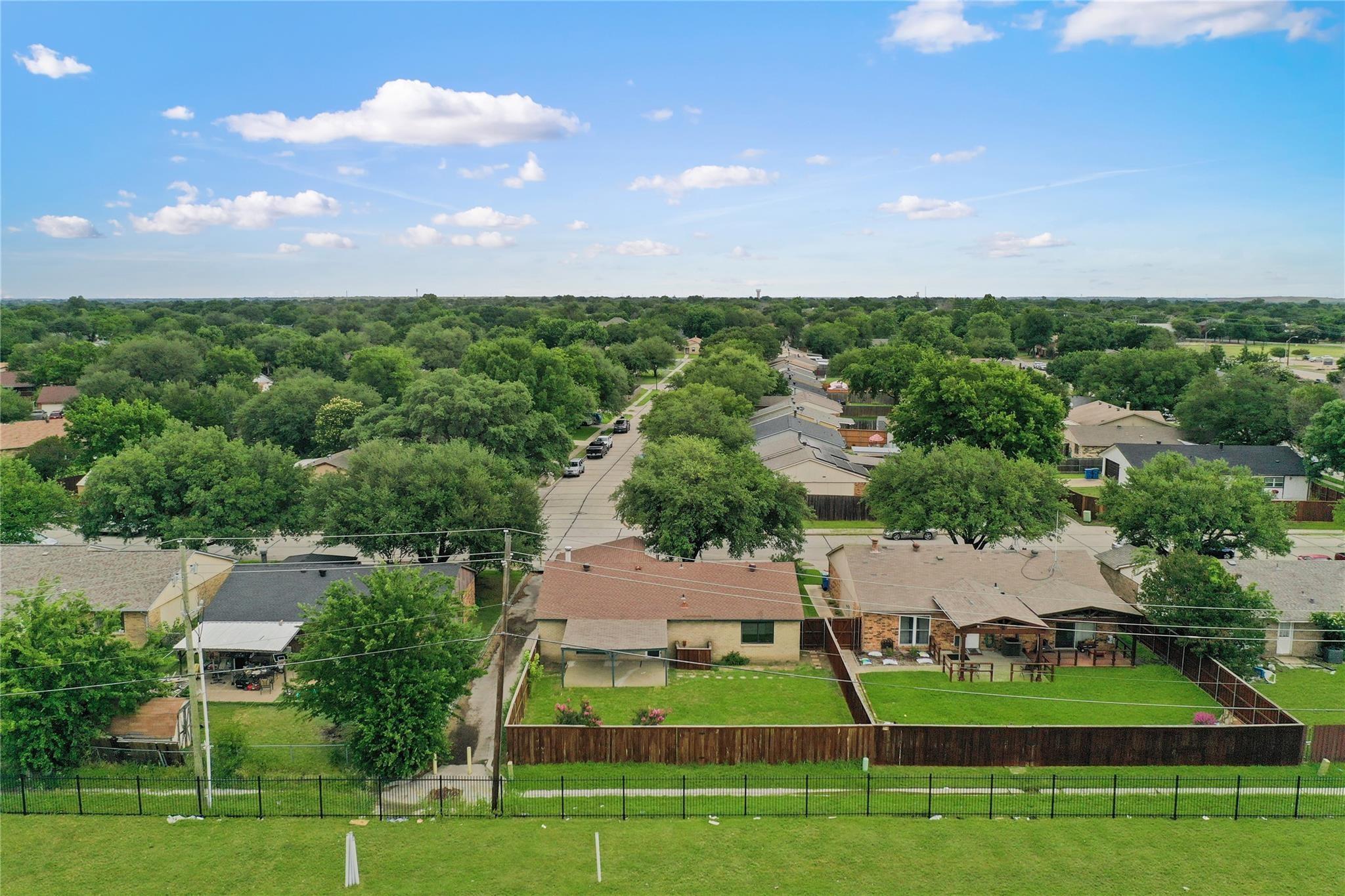 main property photo 22