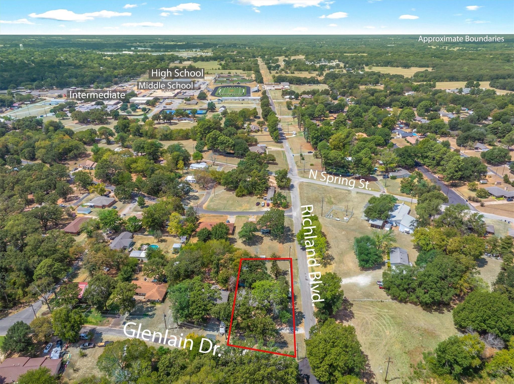 main property photo 37