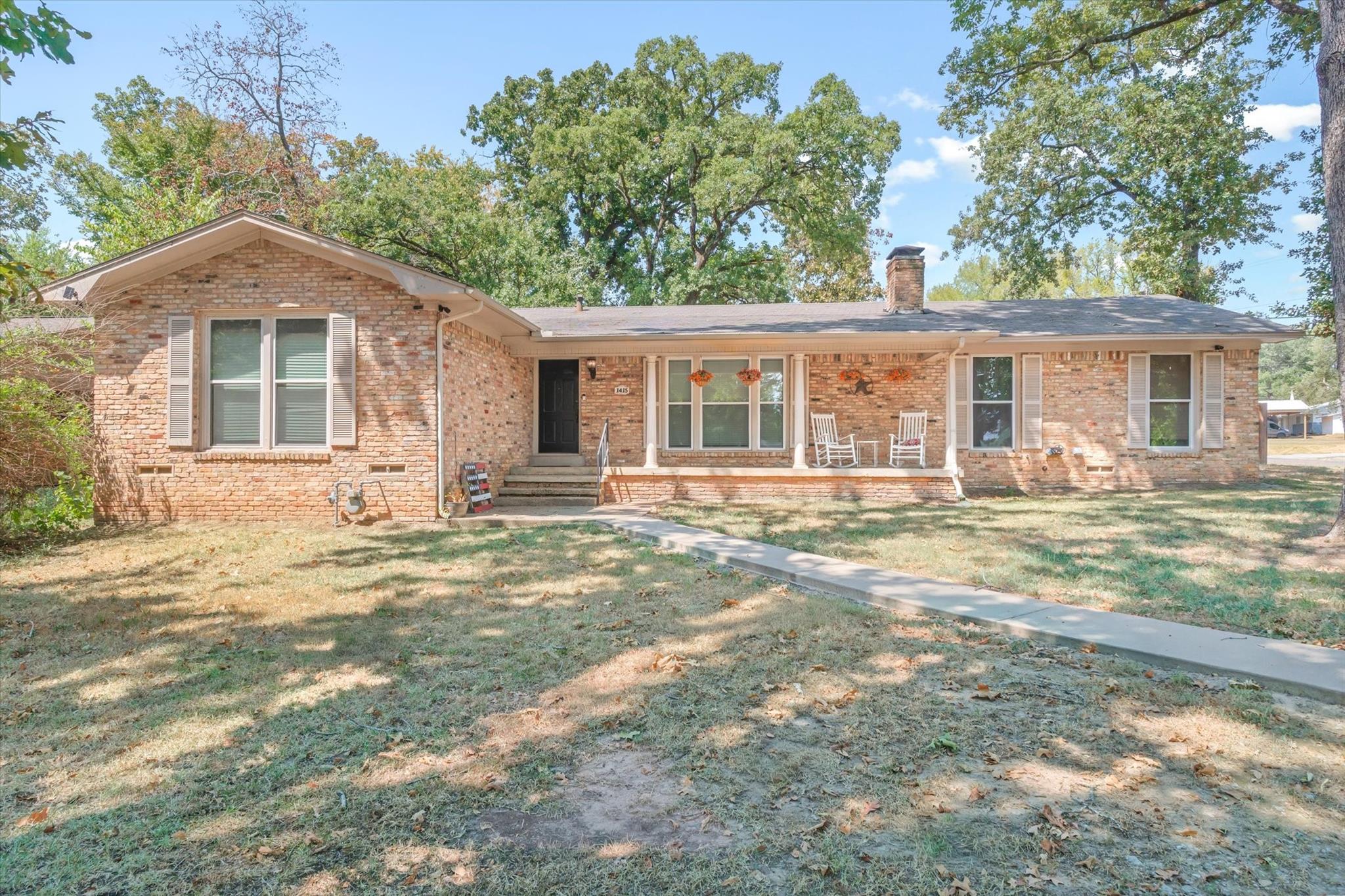 main property photo 5