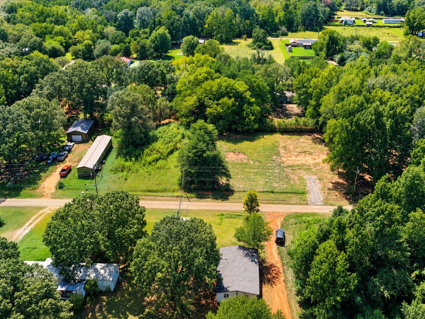 main property photo 12
