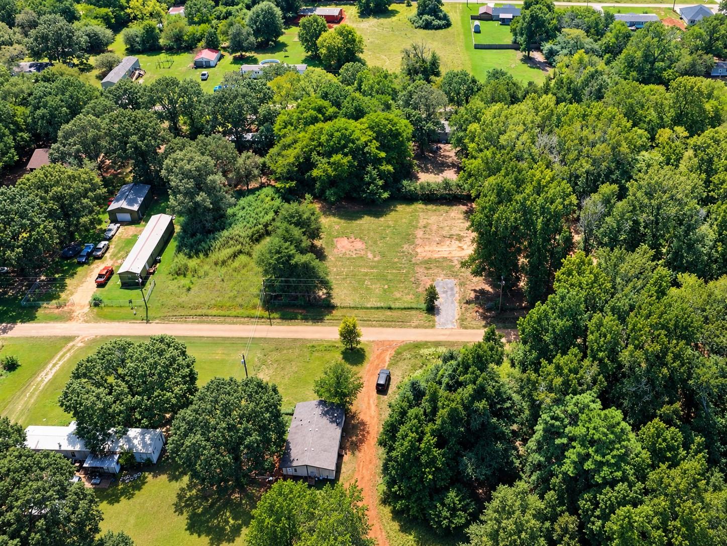 main property photo 13