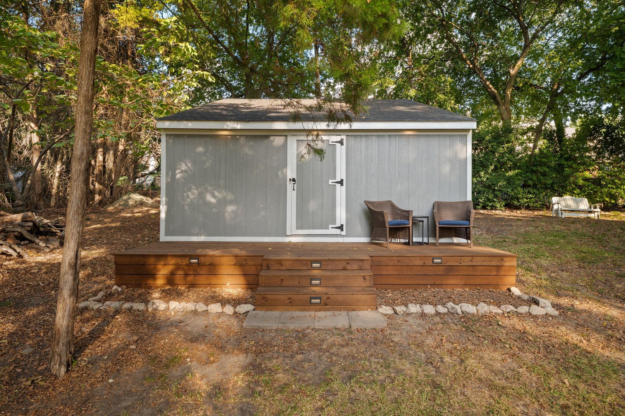 main property photo 35