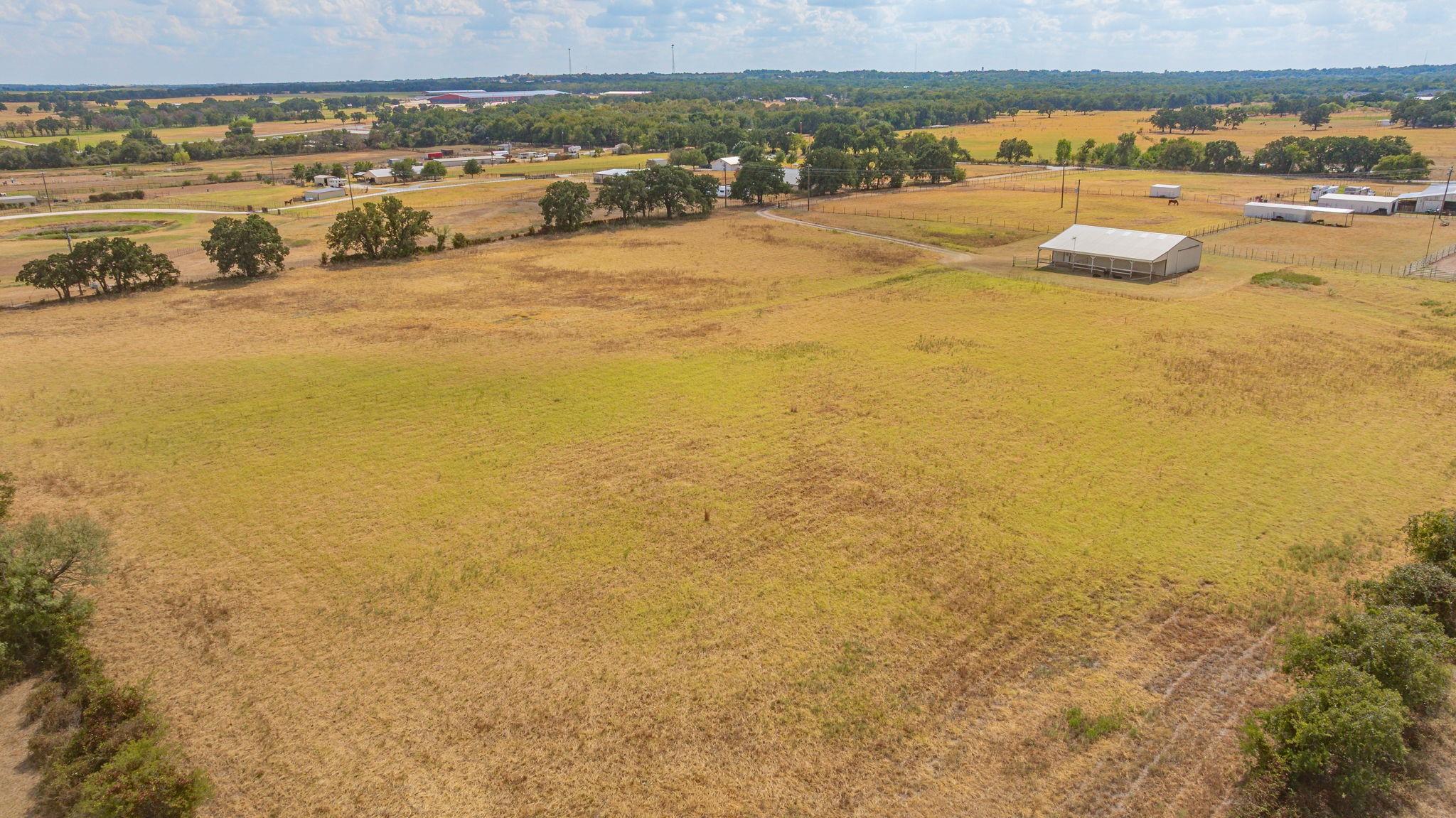 main property photo 29