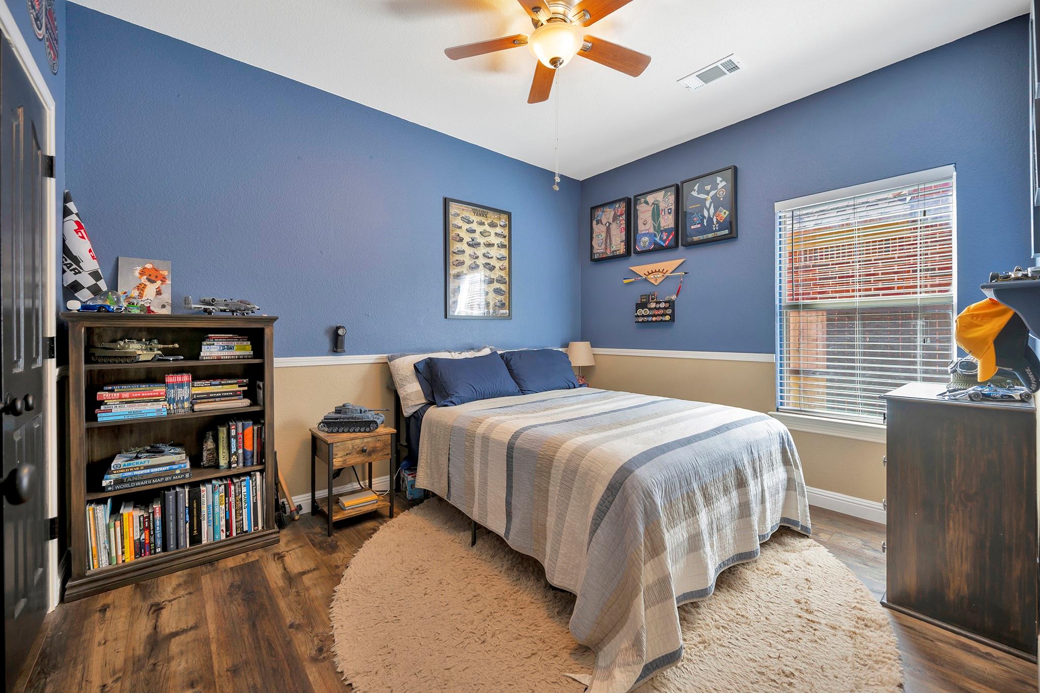 main property photo 24
