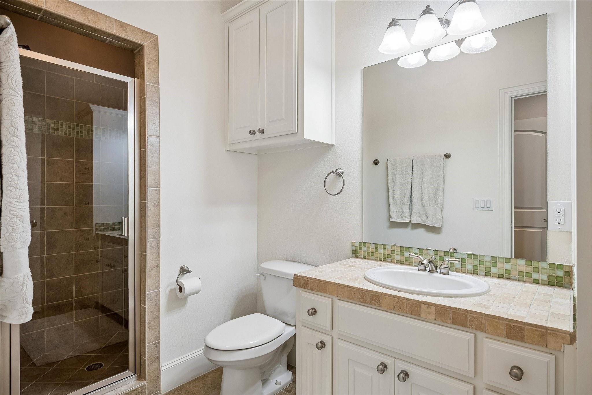main property photo 14