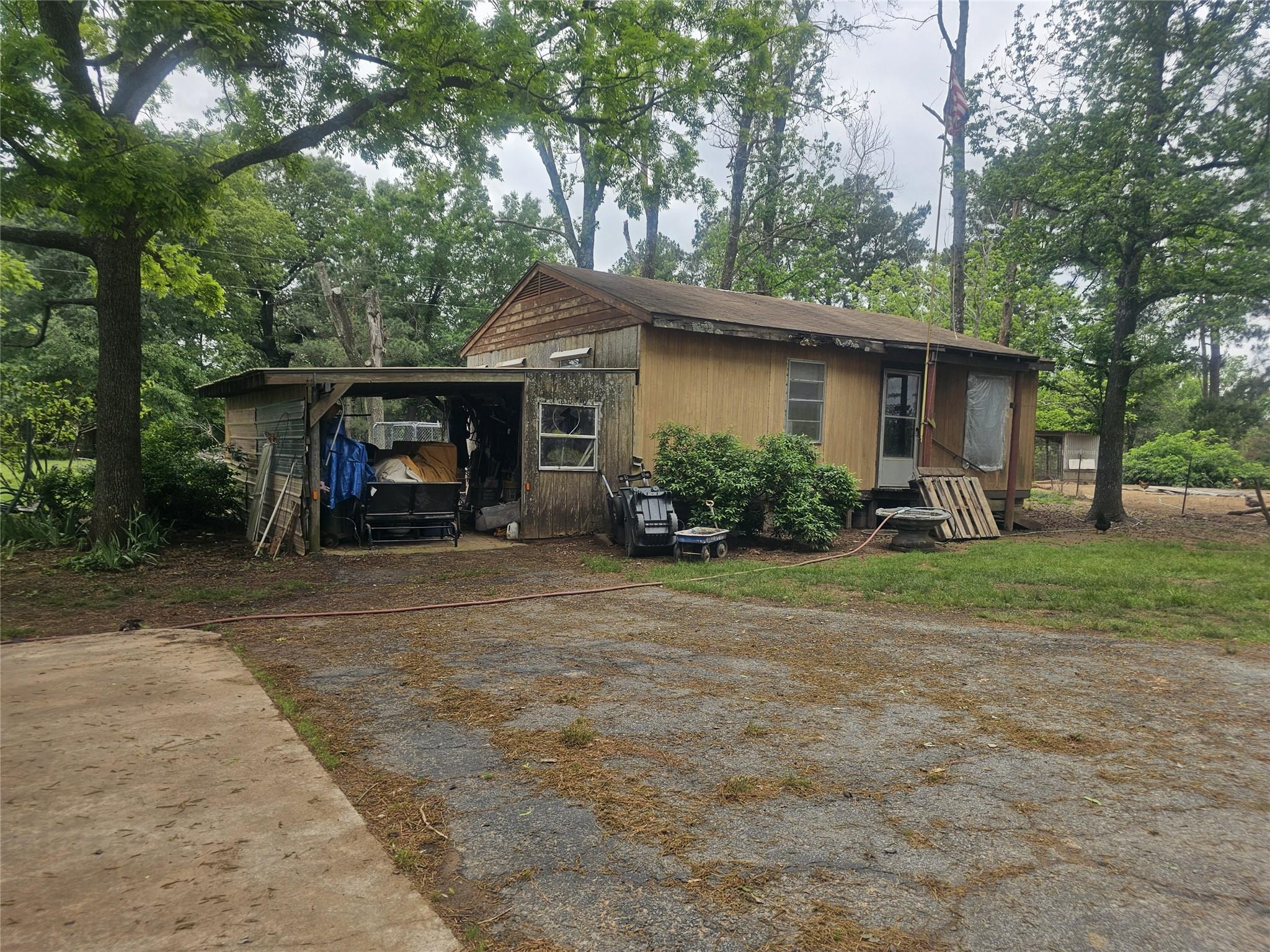 main property photo 22