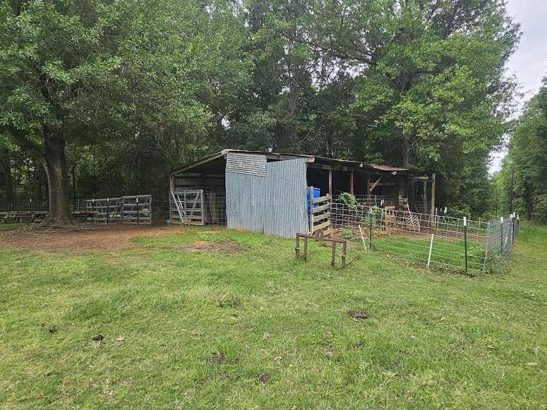 main property photo 27