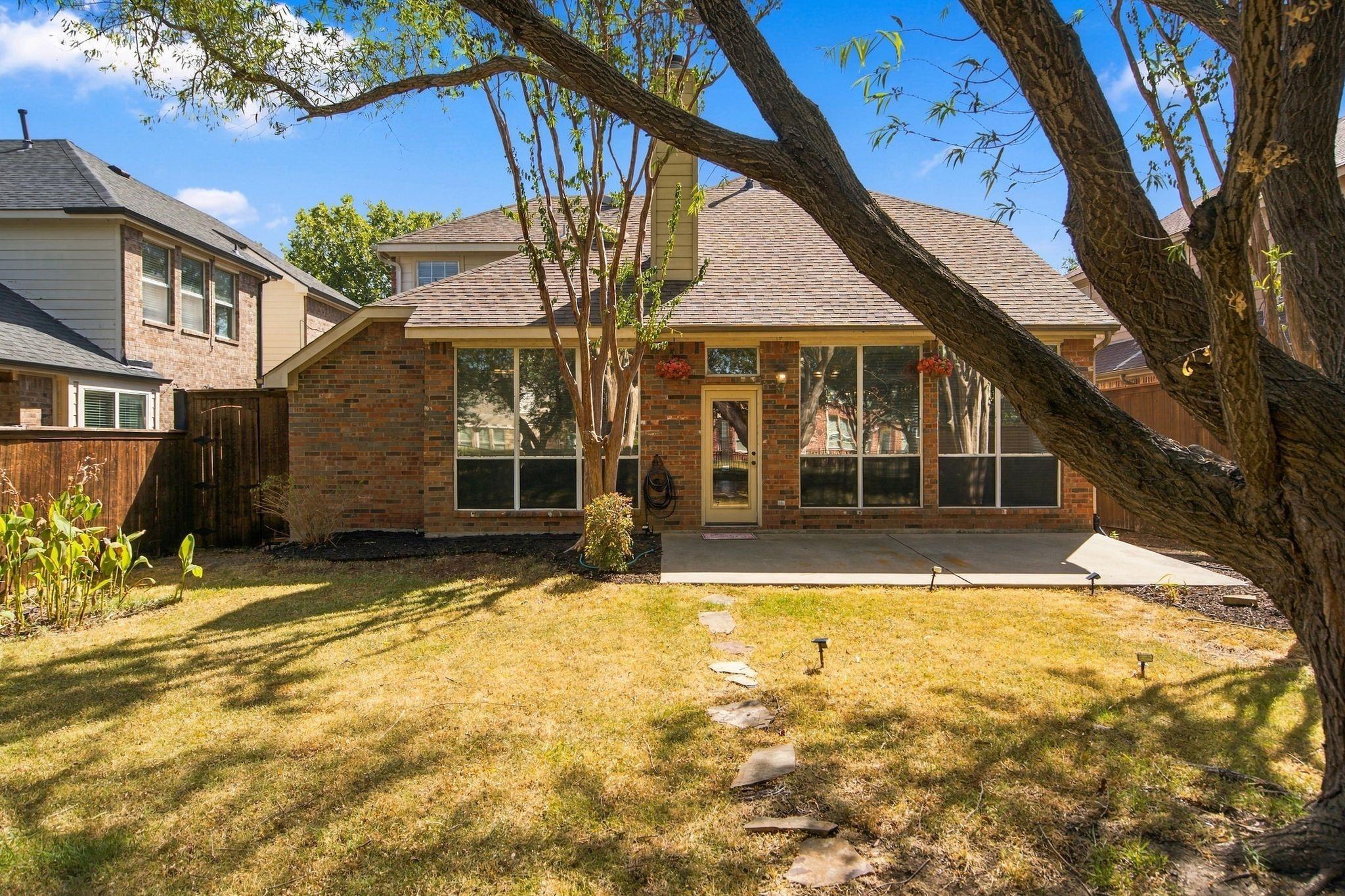 main property photo 28
