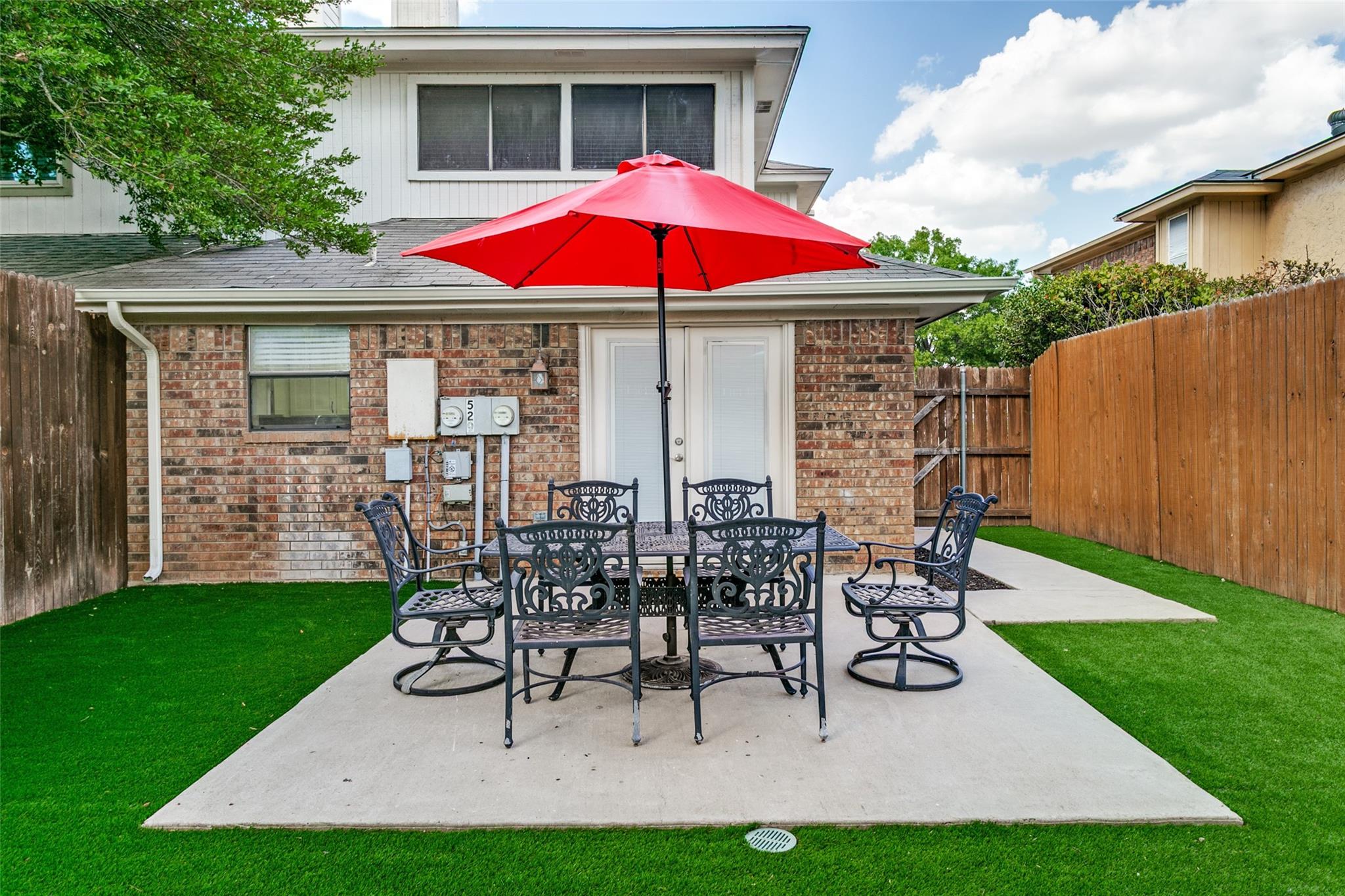 main property photo 23