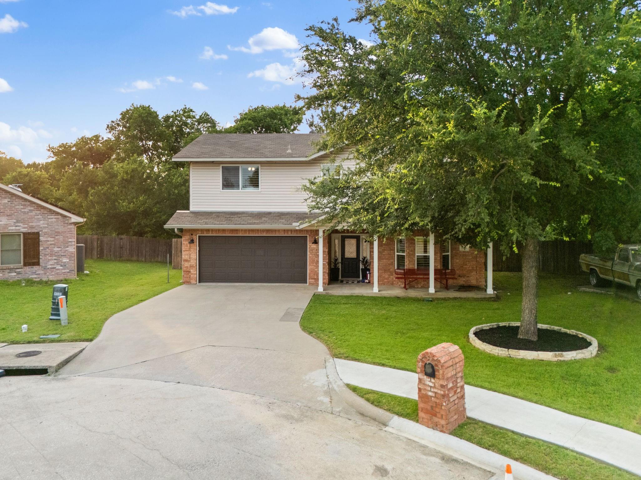 main property photo 6