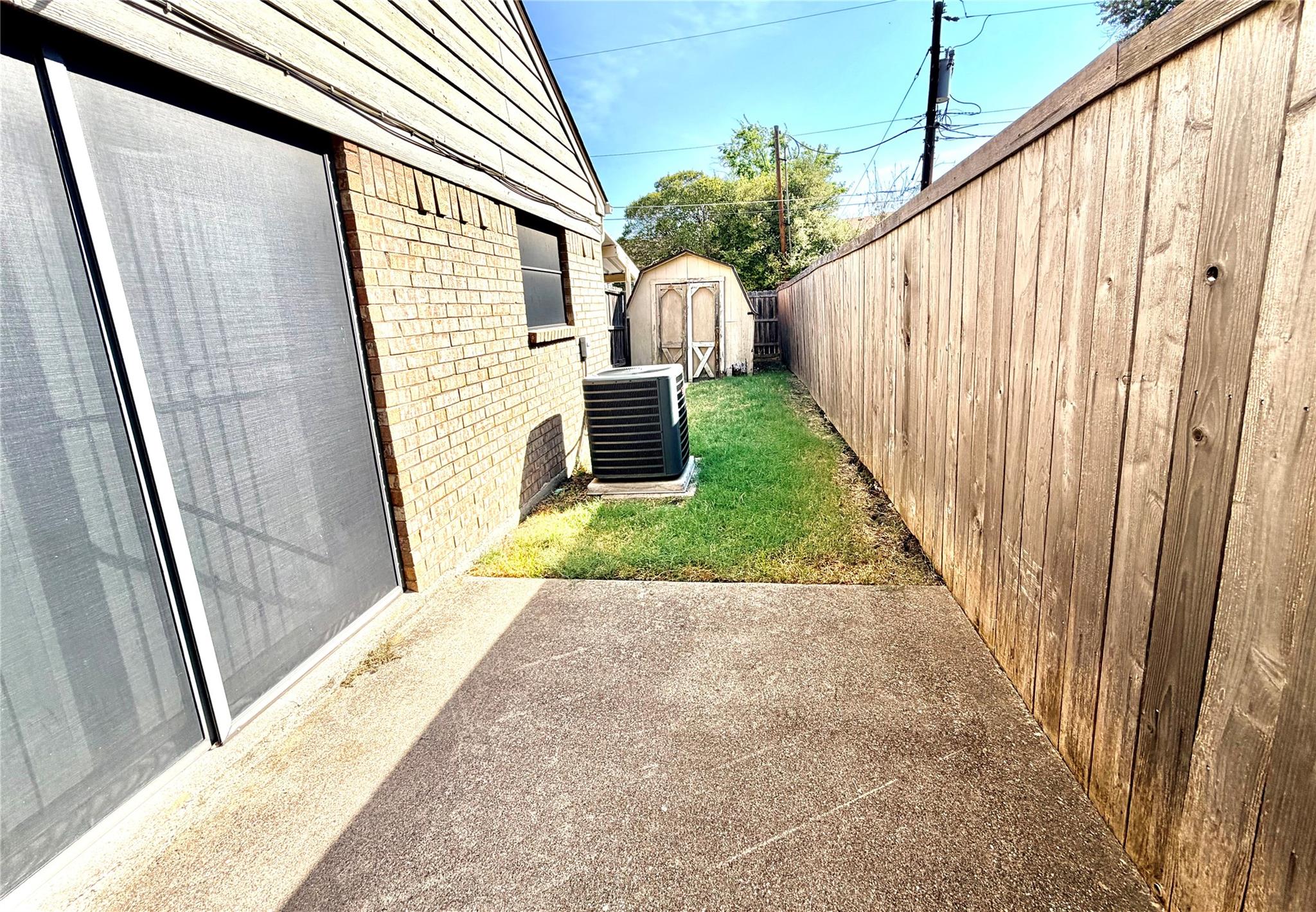 main property photo 11