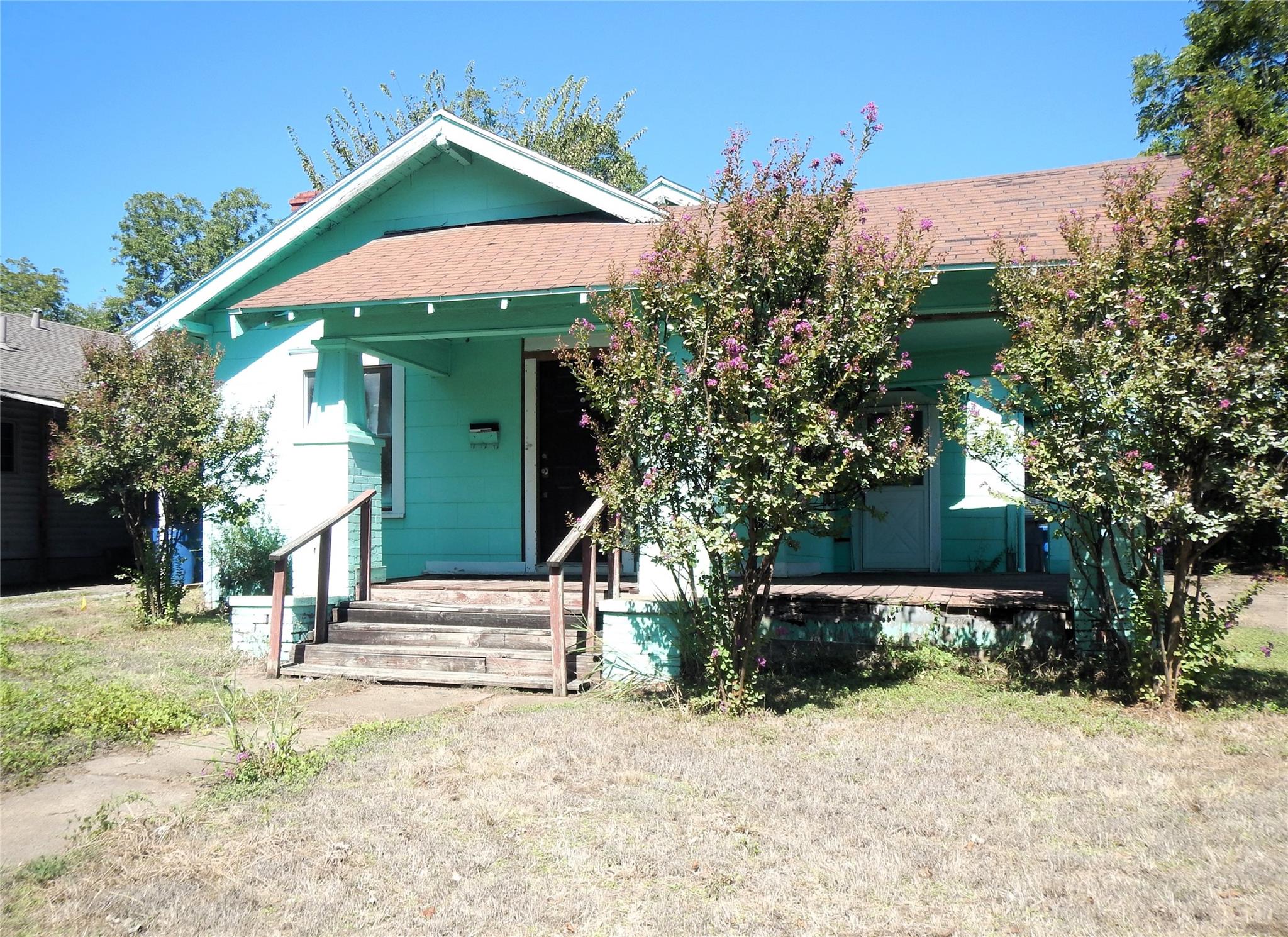 main property photo 2