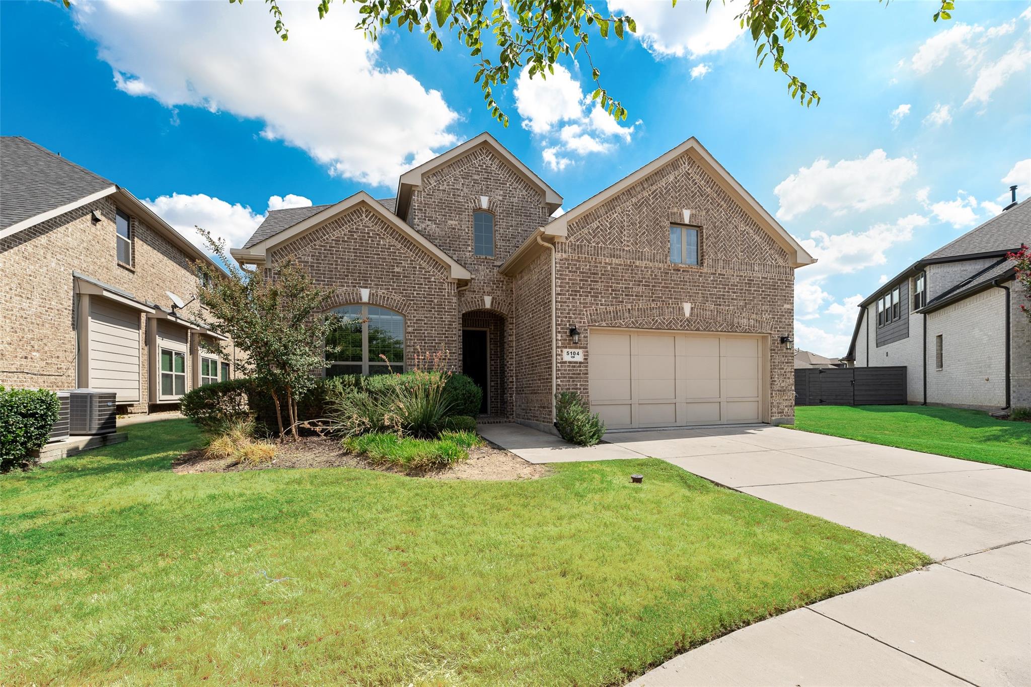 main property photo 2