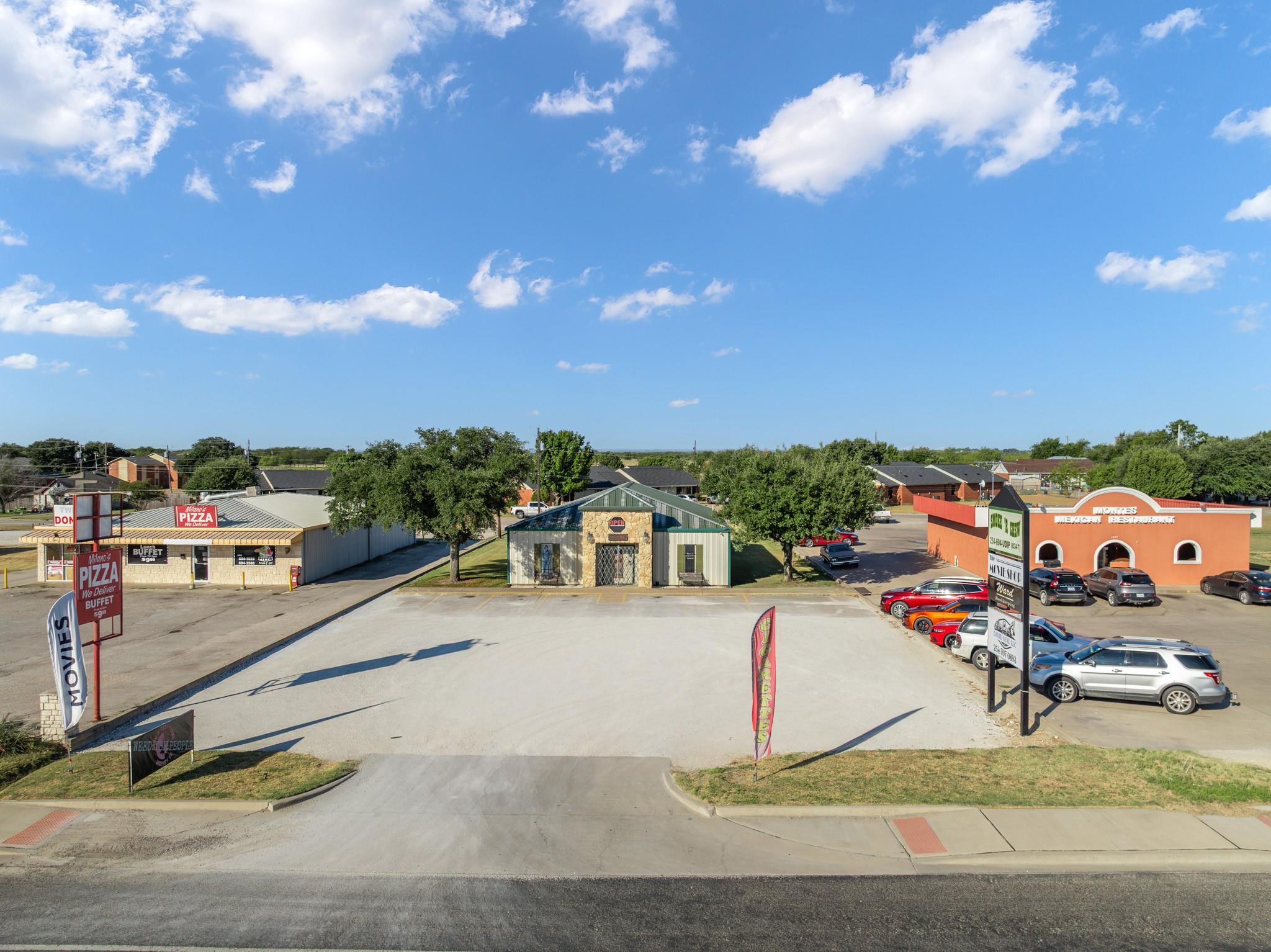 main property photo 29