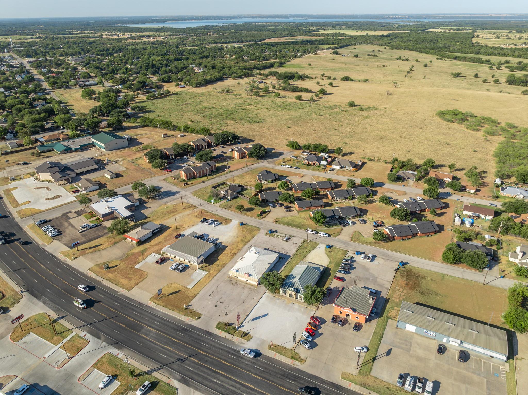 main property photo 33