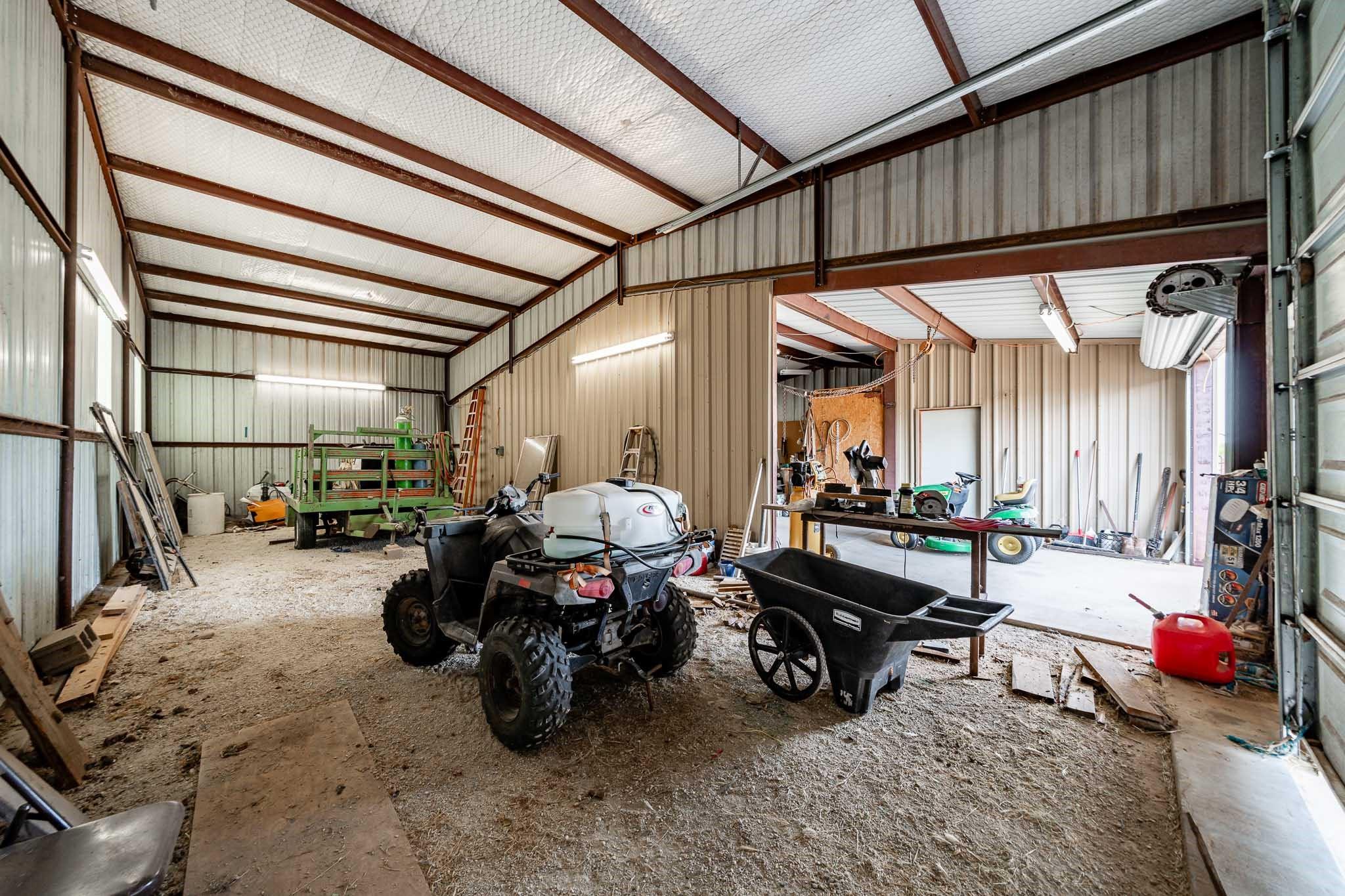 main property photo 19