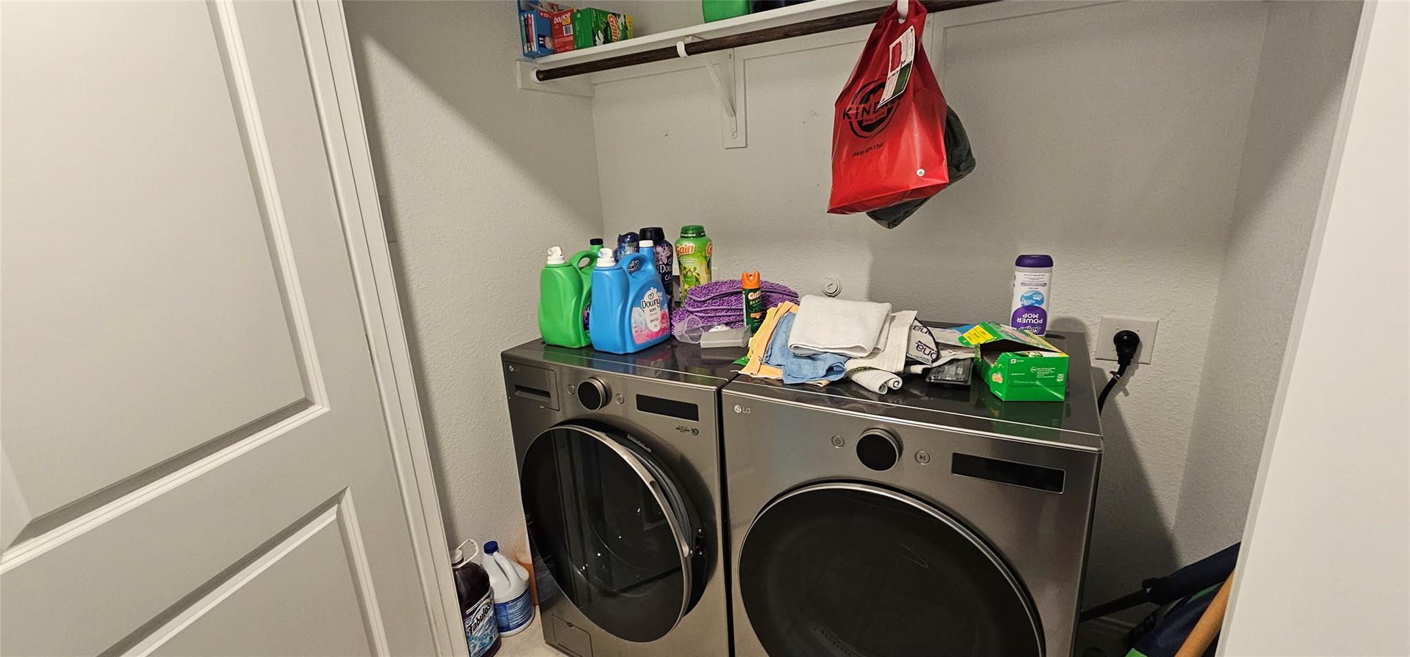 main property photo 16