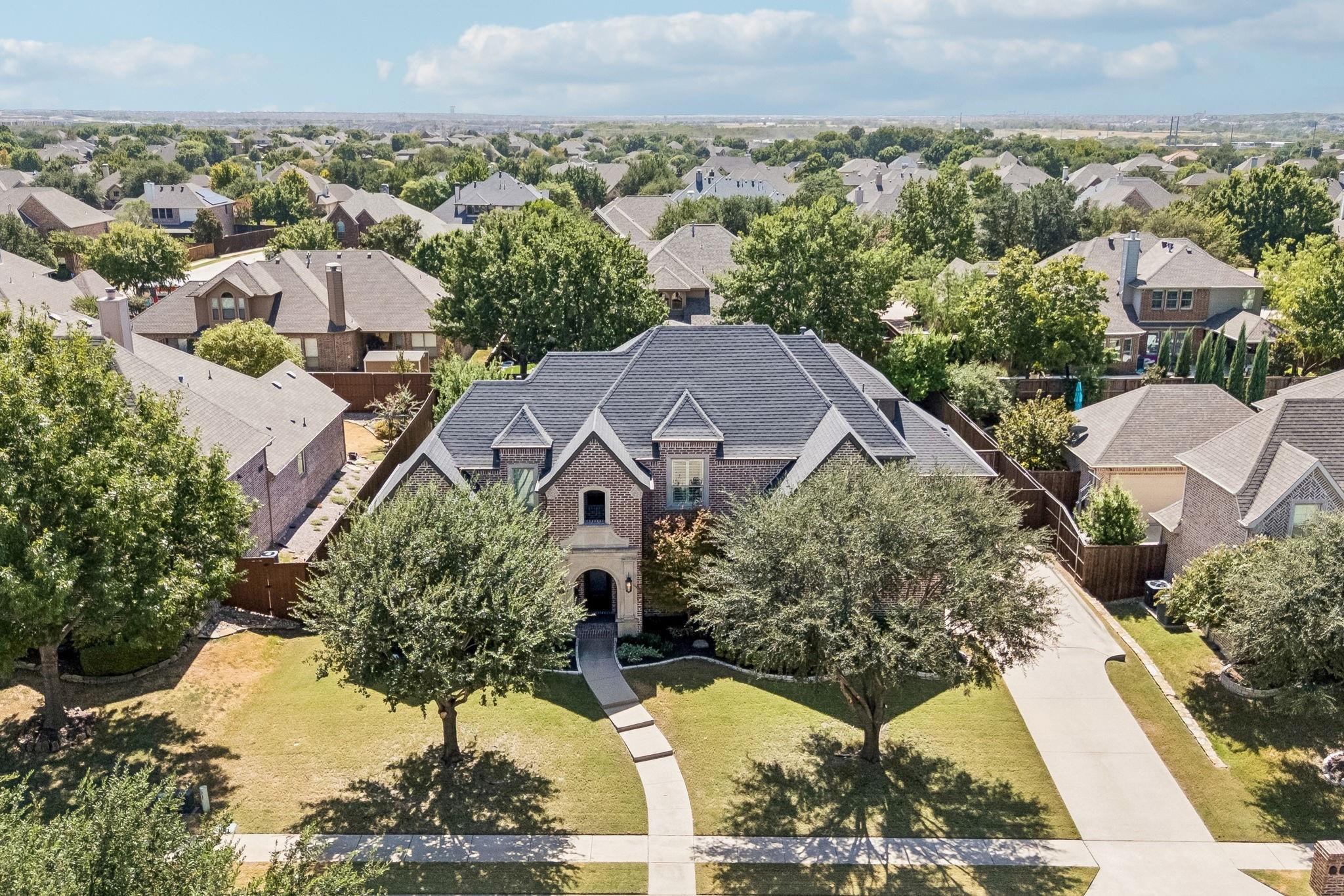 main property photo 34