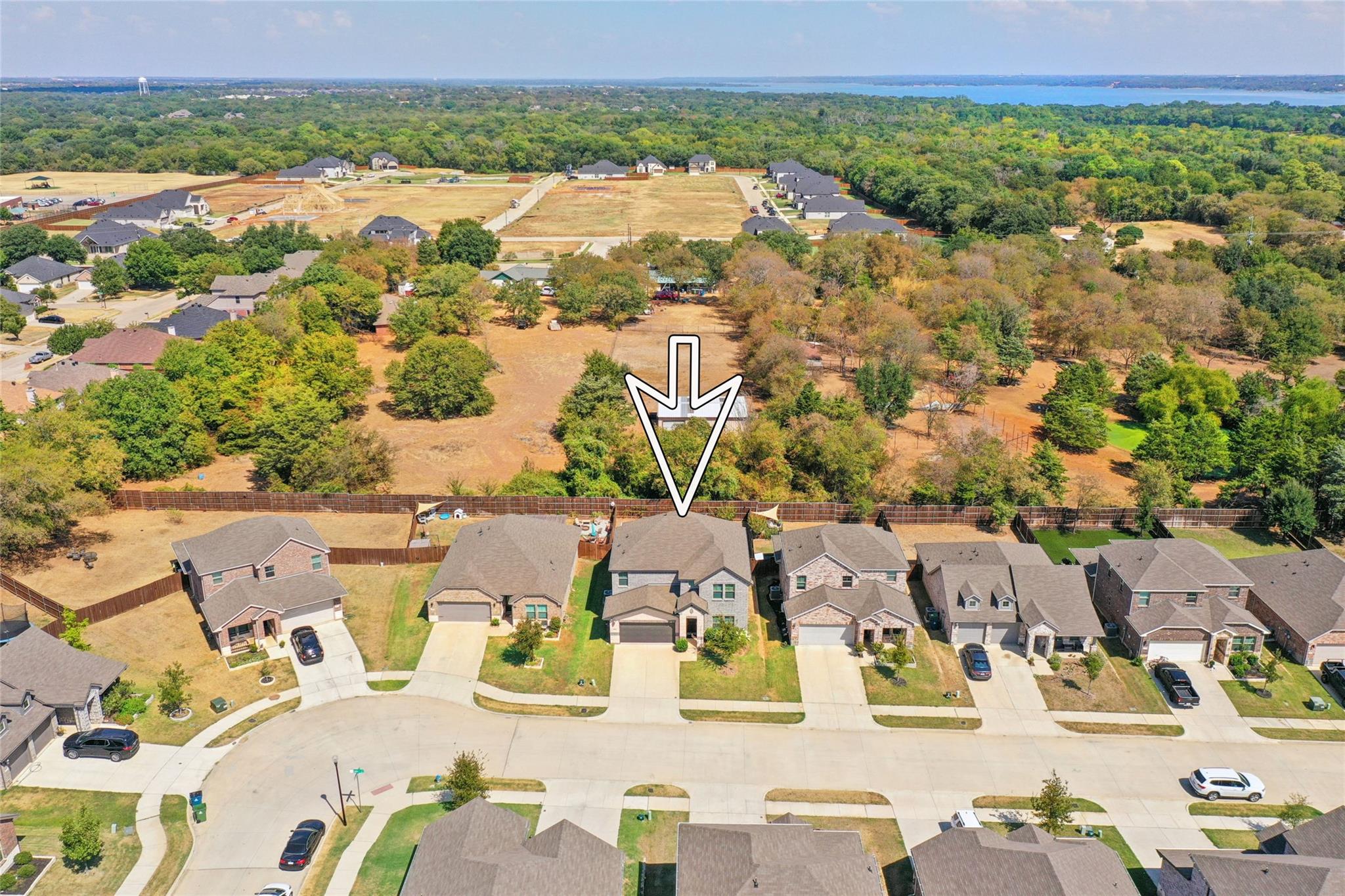 main property photo 37
