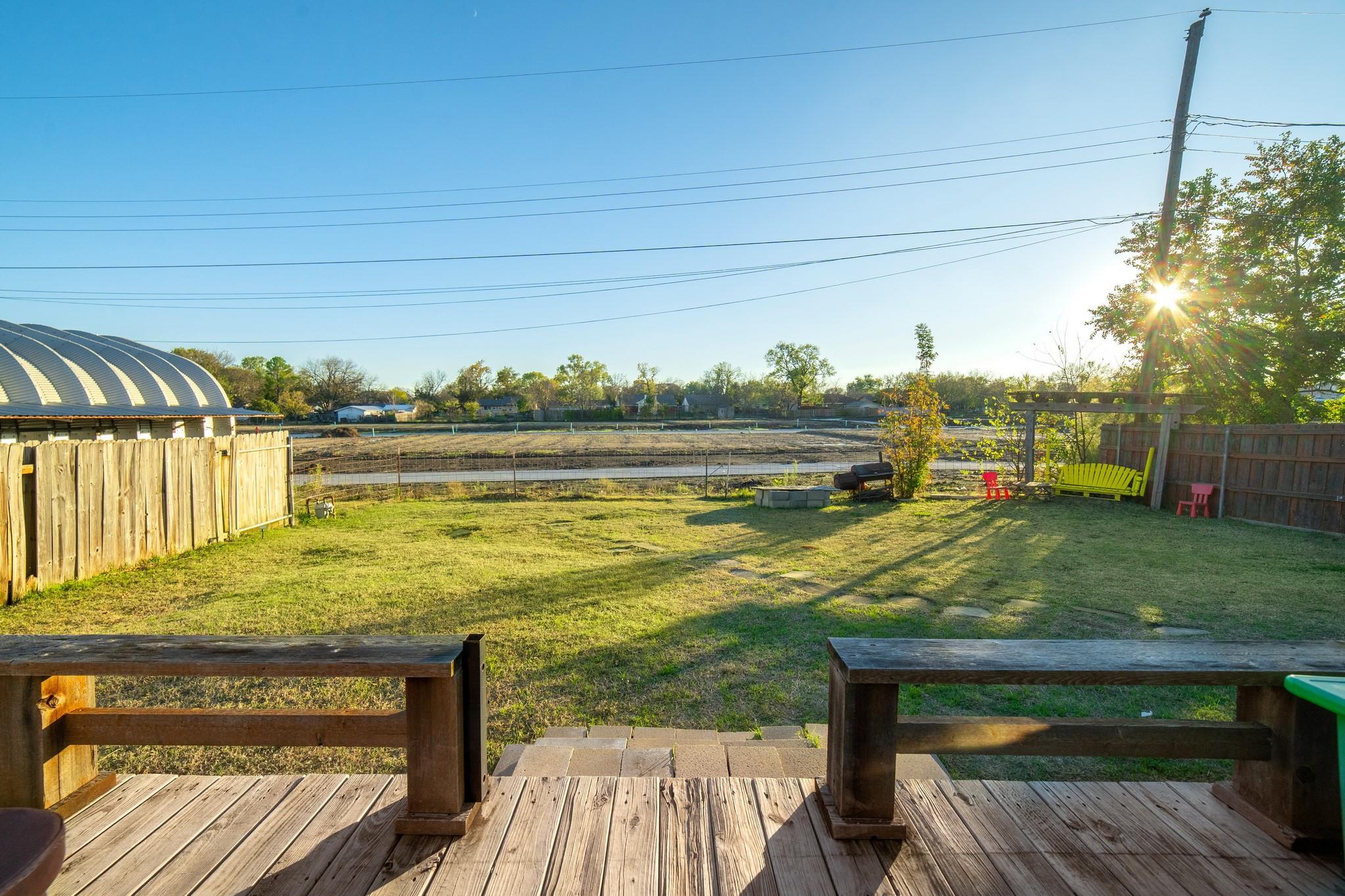 main property photo 24