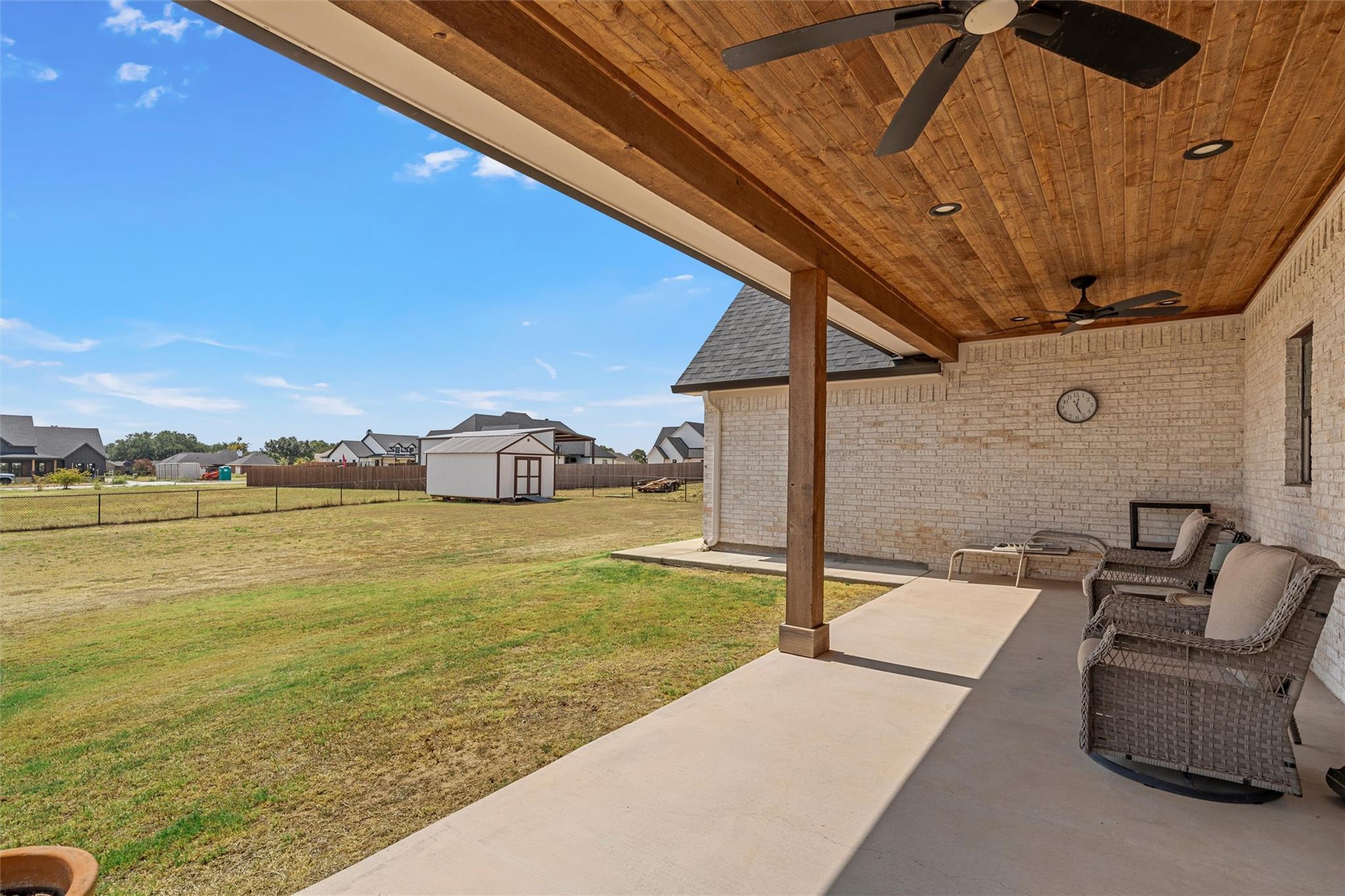 main property photo 26