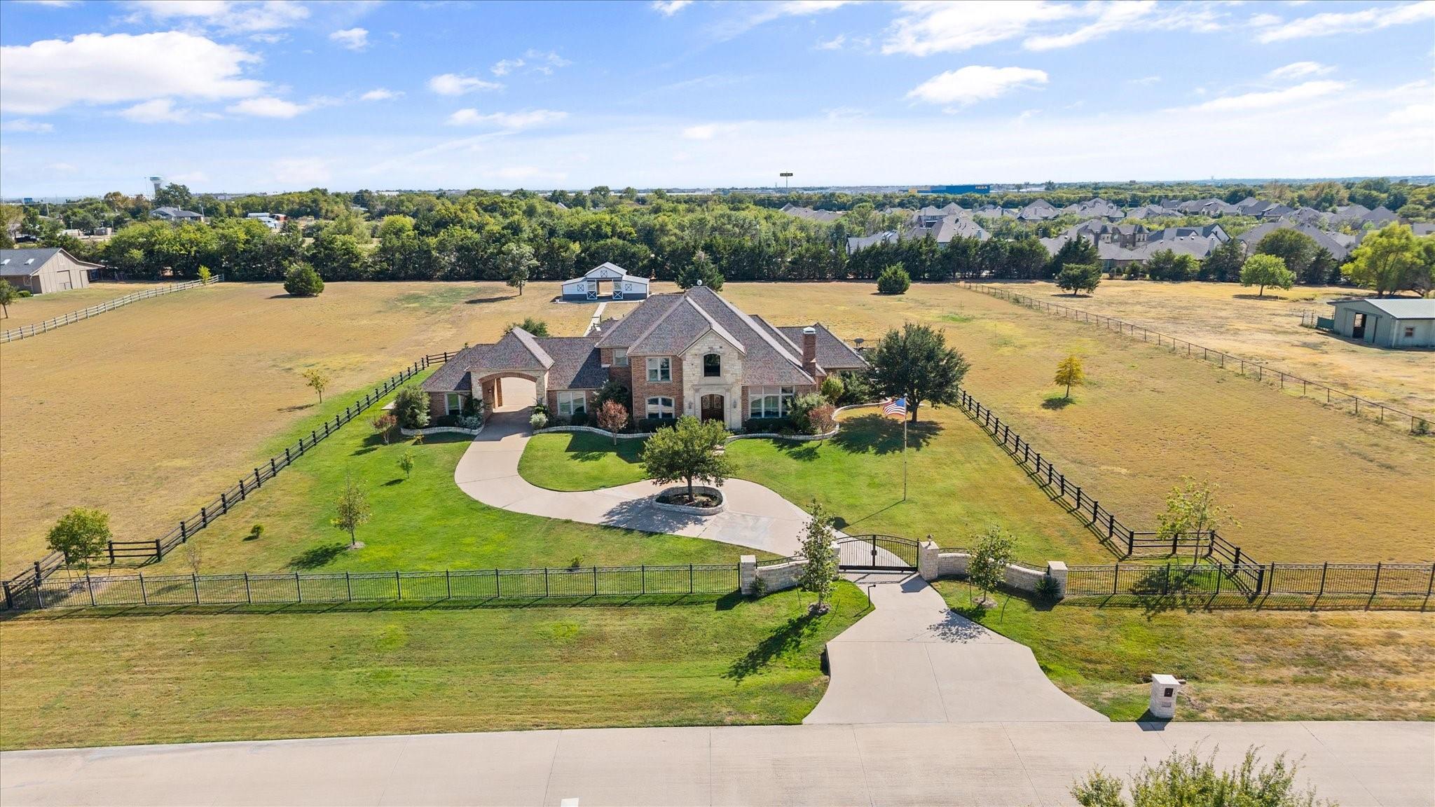 main property photo 2