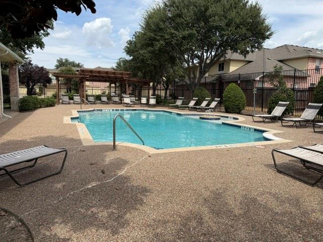 main property photo 22