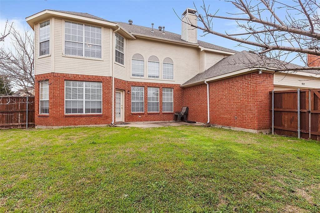 main property photo 23